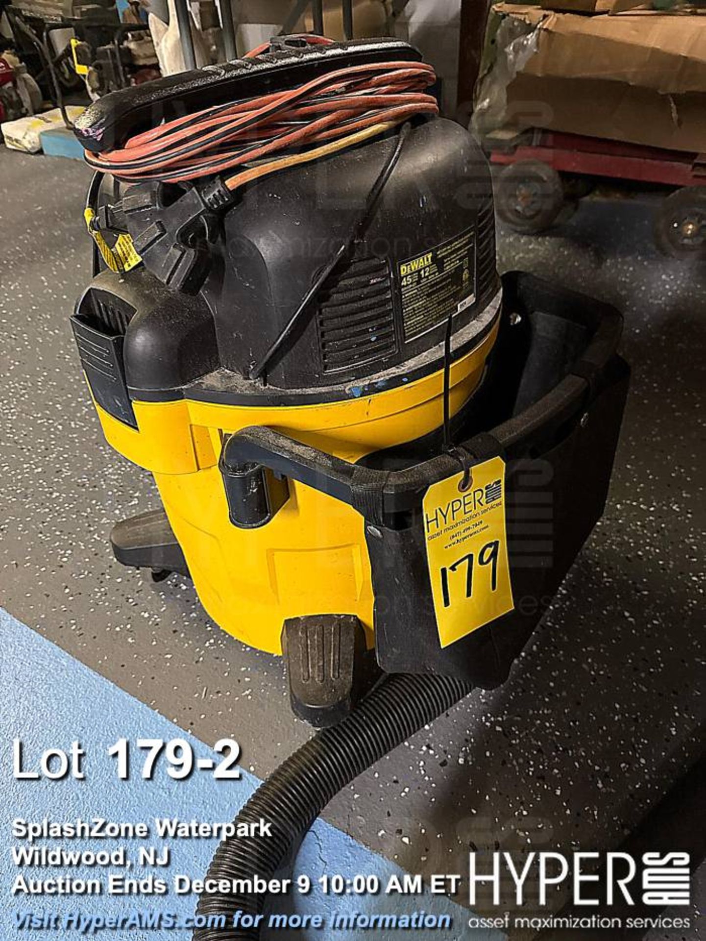 DeWalt DXV12P-QT Wet/Dry Vacuum, 12 Gallon, 120V, 8A, Serial #0524 - Image 2 of 3