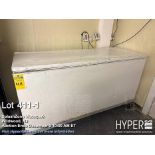 Electrolux FFFC22M6QW Chest Freezer, 22 cu. ft., Serial WB62451888