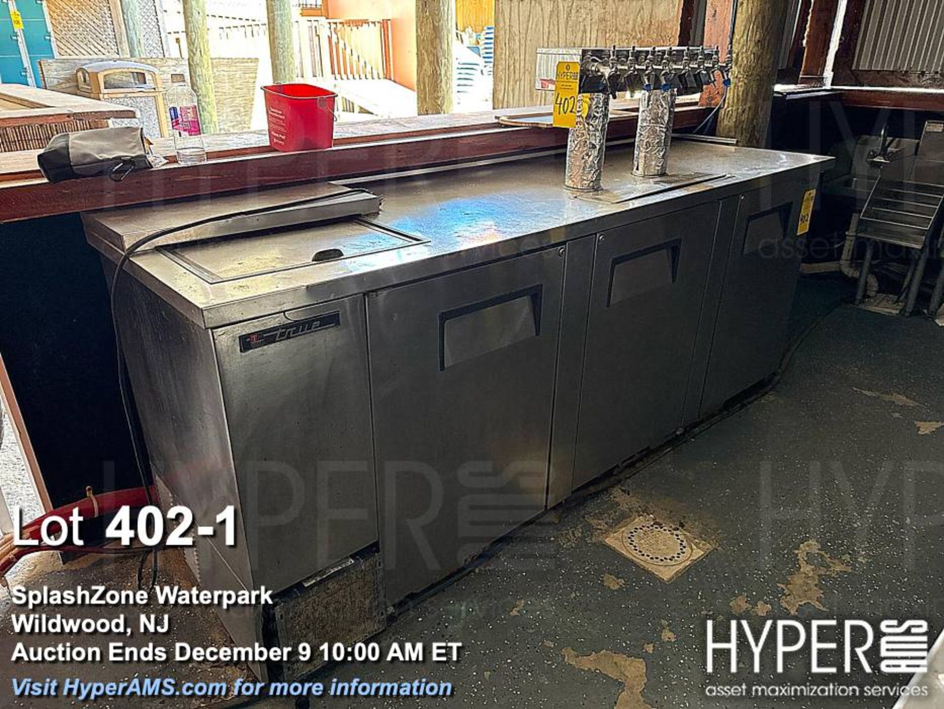 True TDD-4CT-S Commercial Draft Beer Dispenser, 8 Taps, Stainless Steel