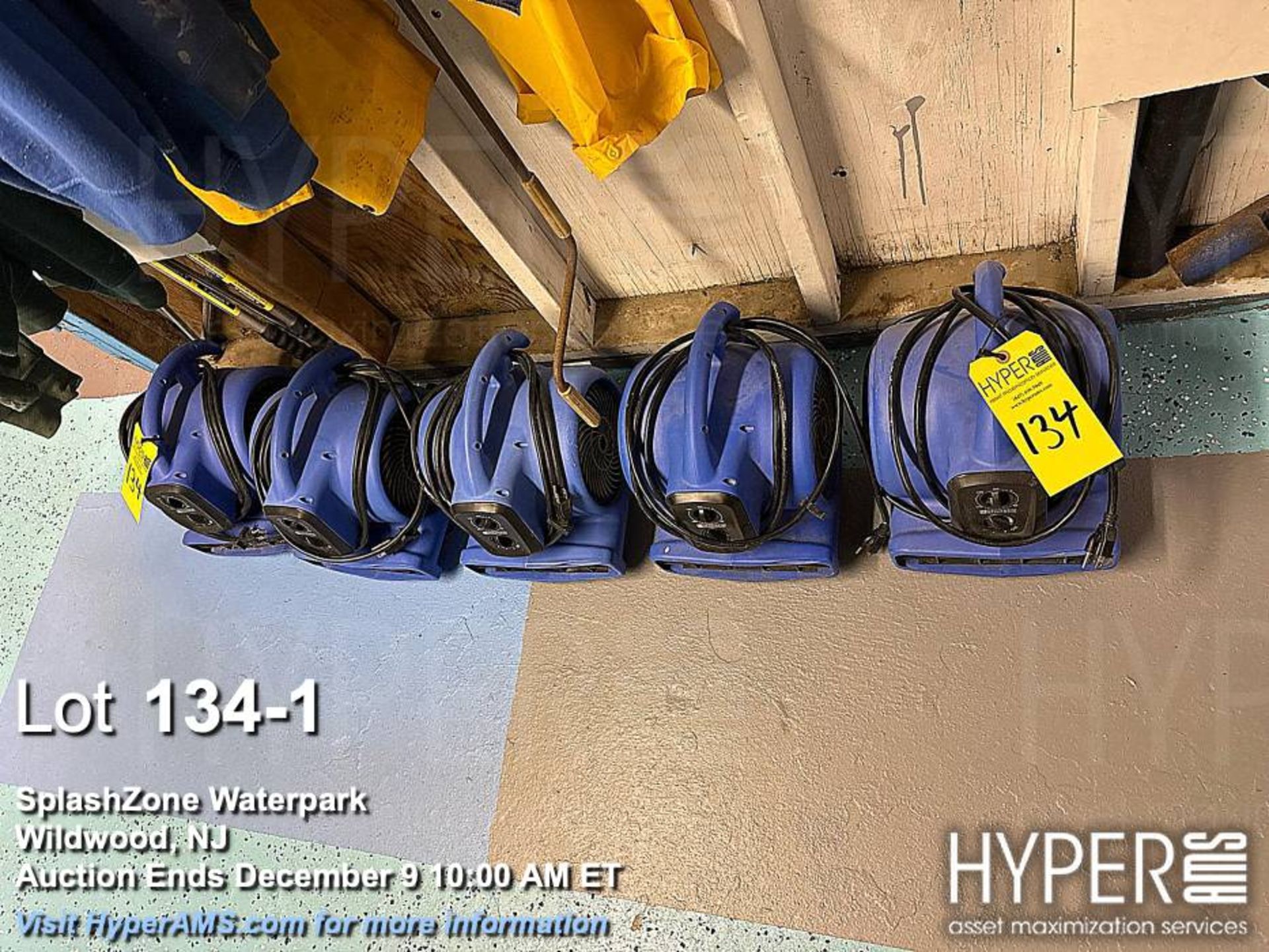 Lot of (5) Utilitech High-Velocity Air Mover 1/4 HP, 120V, Blue