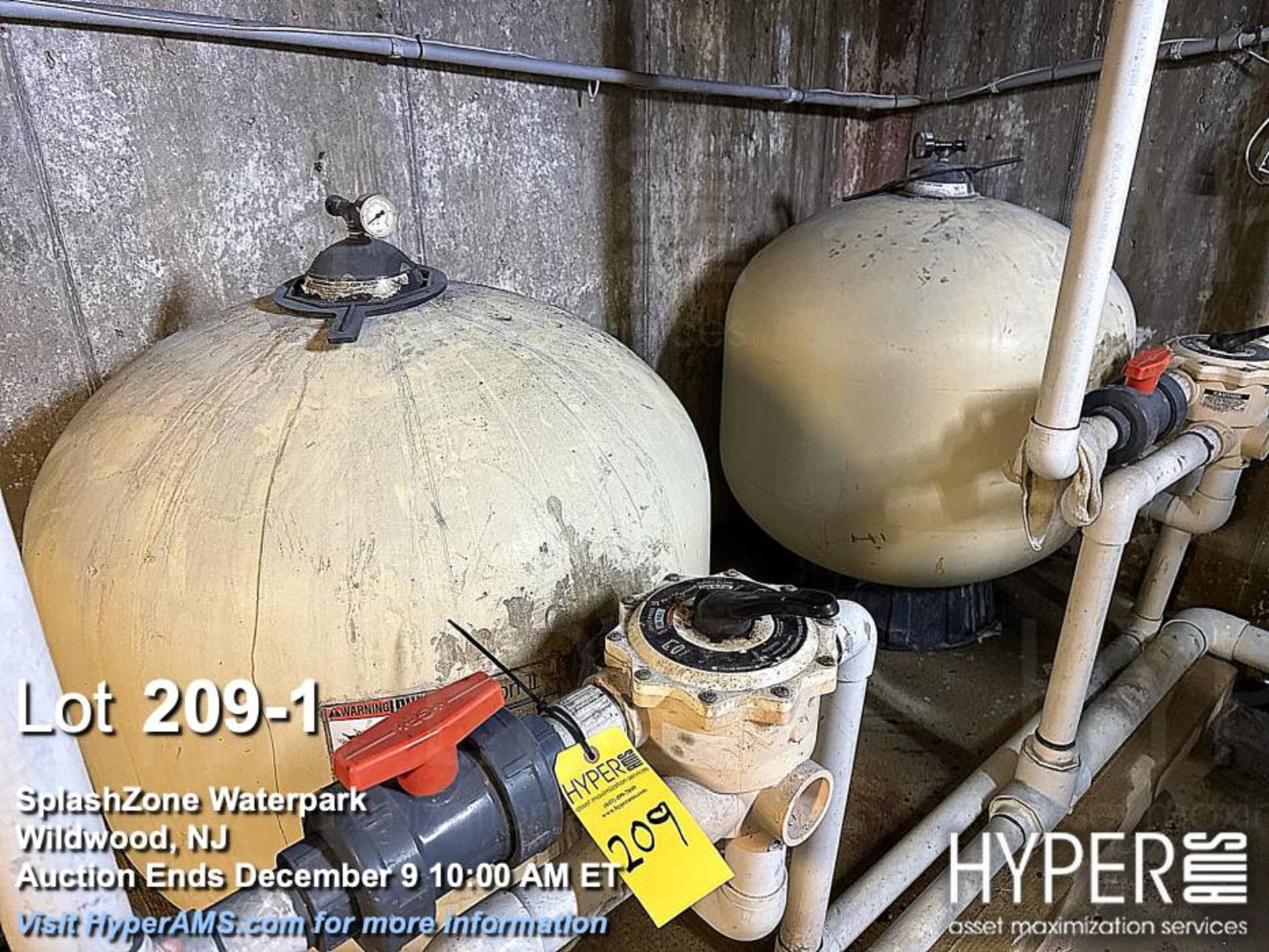 (2) Pentair Triton II Sand Filter, 125 GPM, 50 PSI, Valve Model SM-20-3