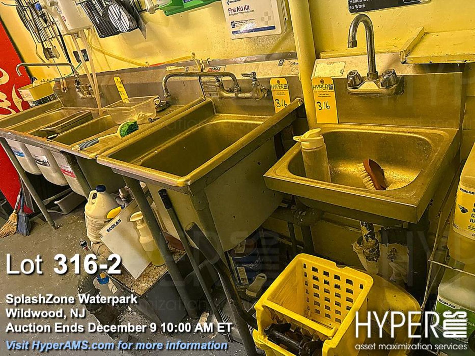 Lot (3) kitchen sinks, stainless steel: Three bay wash sink, single extra rinse, hand sink - Image 2 of 2