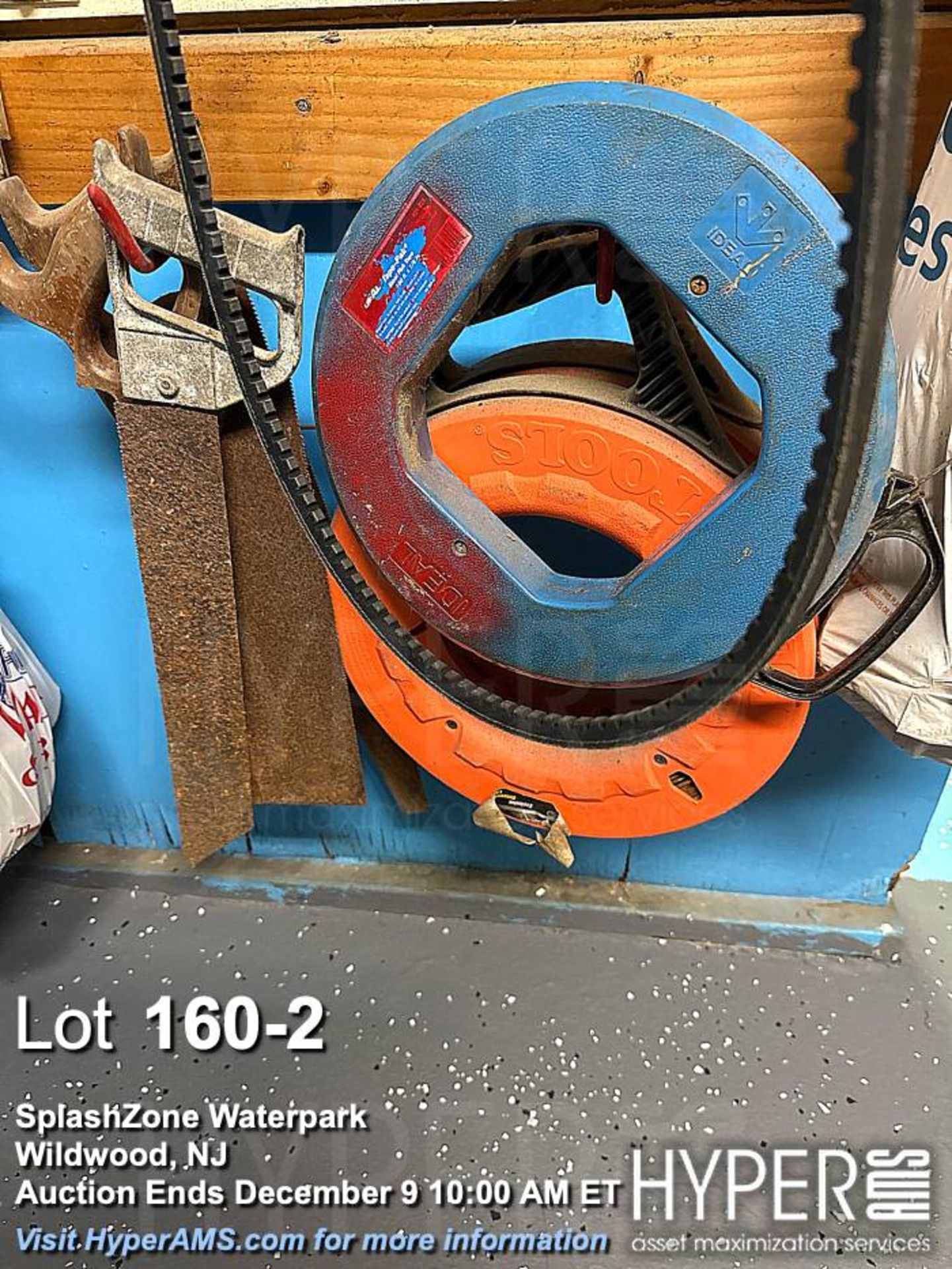 Lot of Assorted Hardware and Tools, Includes Straps, Ratchet Tie-Downs, Propane Cylinder - Image 2 of 5