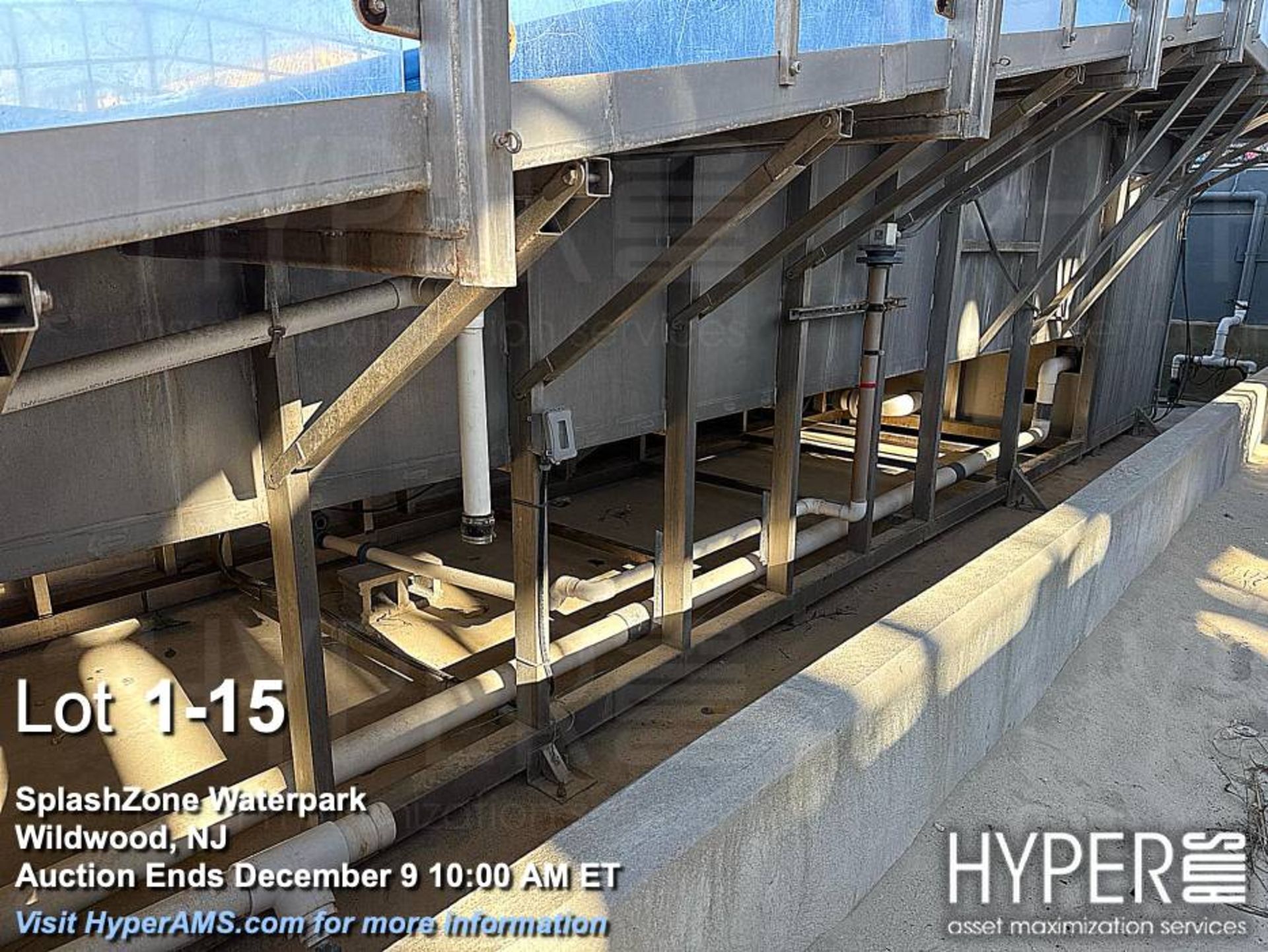 FlowRider Wave in a Box Double self-contained, turnkey sheet-wave surfing attraction - Image 15 of 23