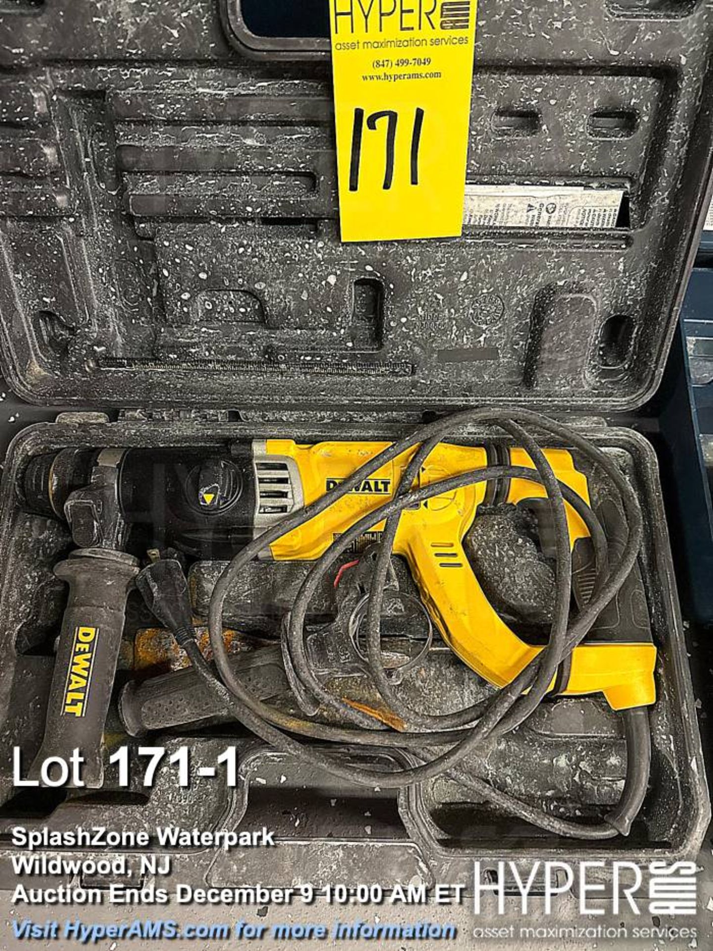 DeWalt D25263 3 Mode SDS D-Handle Rotary Hammer, 120V, 8.5A