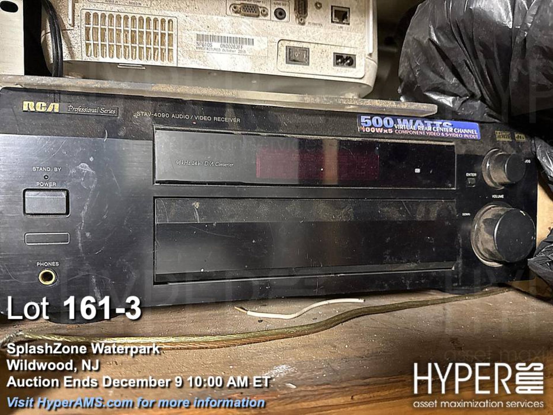 Lot electronics, amp, vcr, etc. - Image 3 of 4