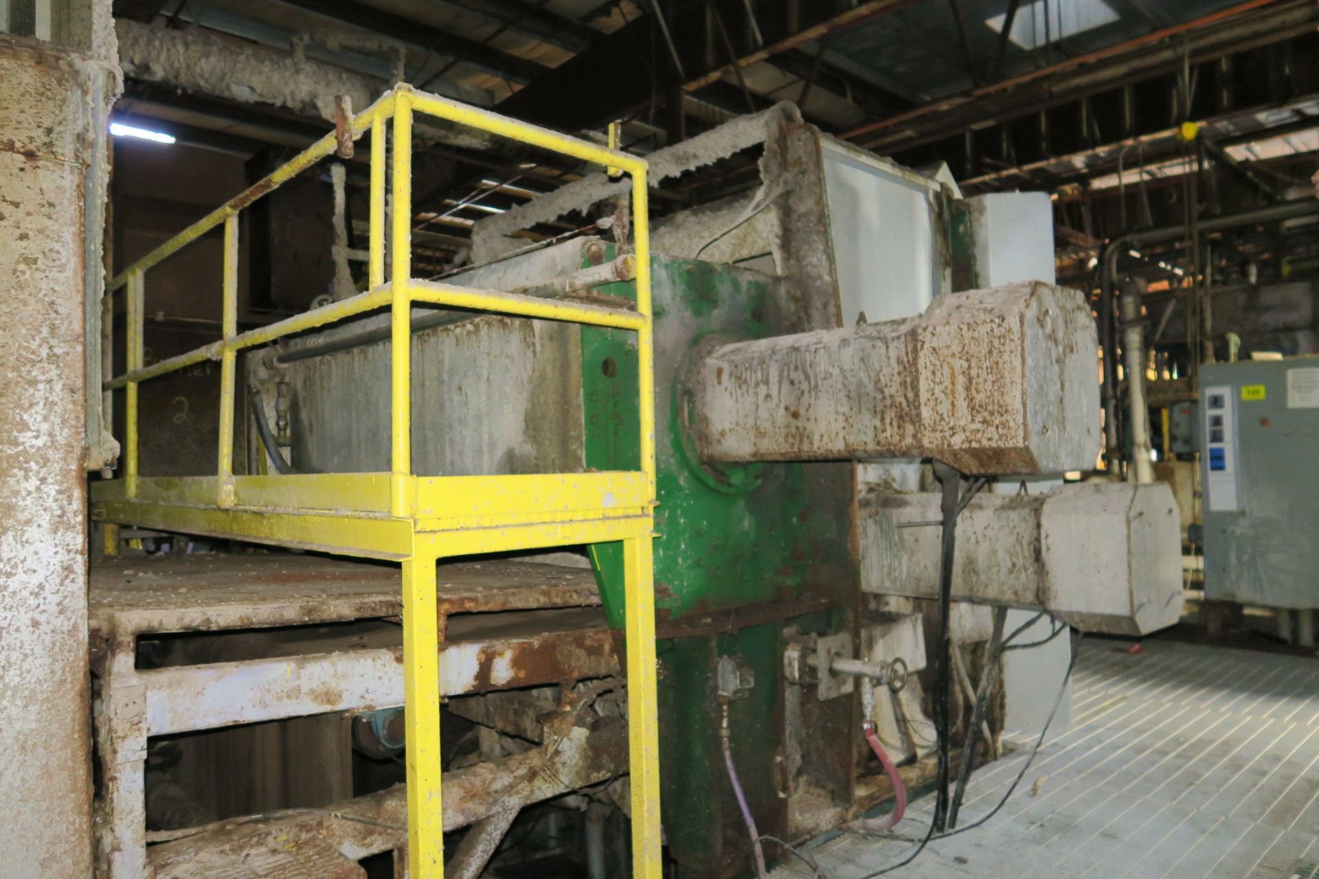 Net Molder BULK BID LINE # 1 BRAND: URBAN FOREST RECYCLERS, UFR 477, ROTARY PULP ...