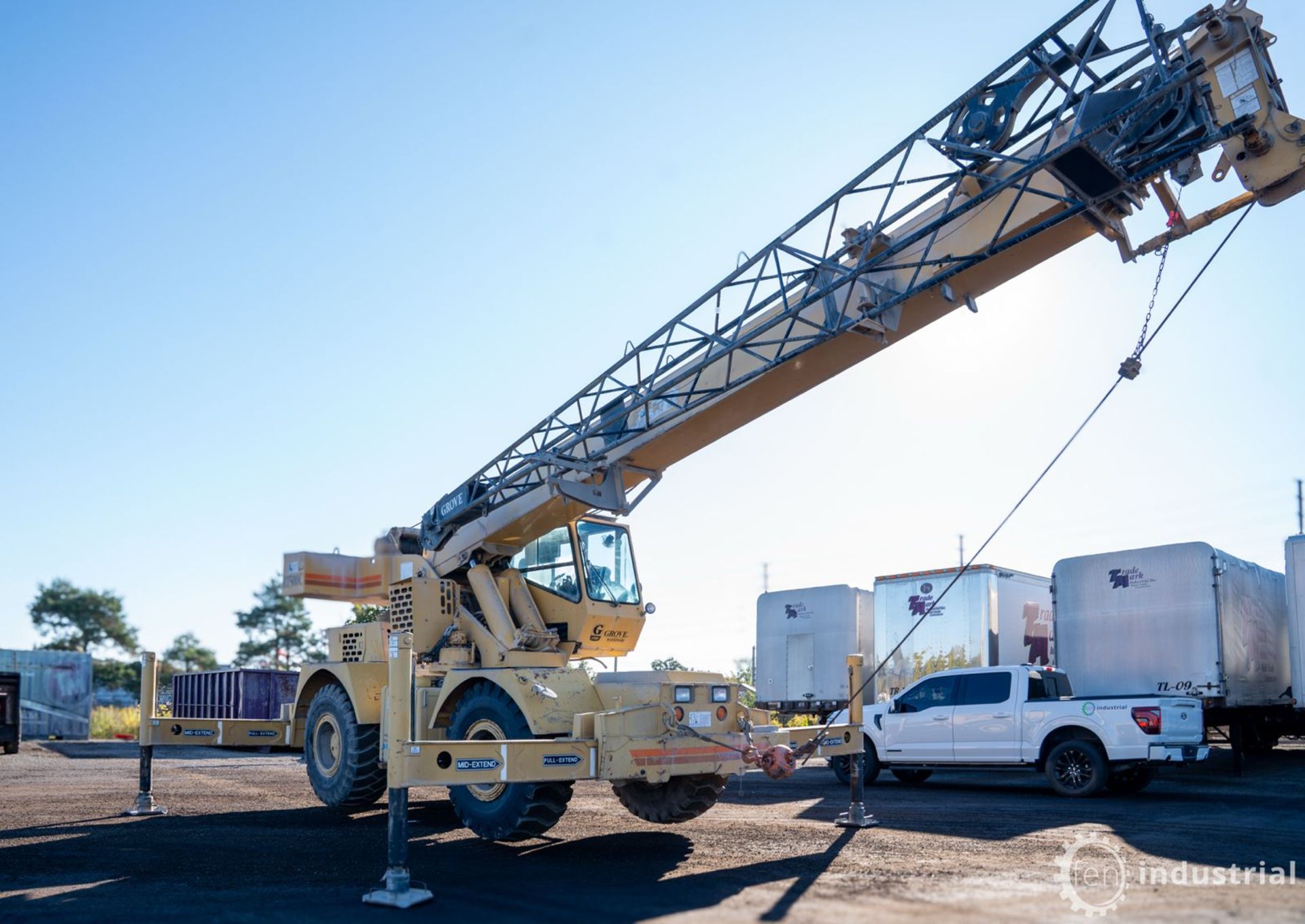 GROVE RT500C ROUGH-TERRAIN CRANE, 35-TON CAP., BOOM LENGTH 30’ – 90 ...