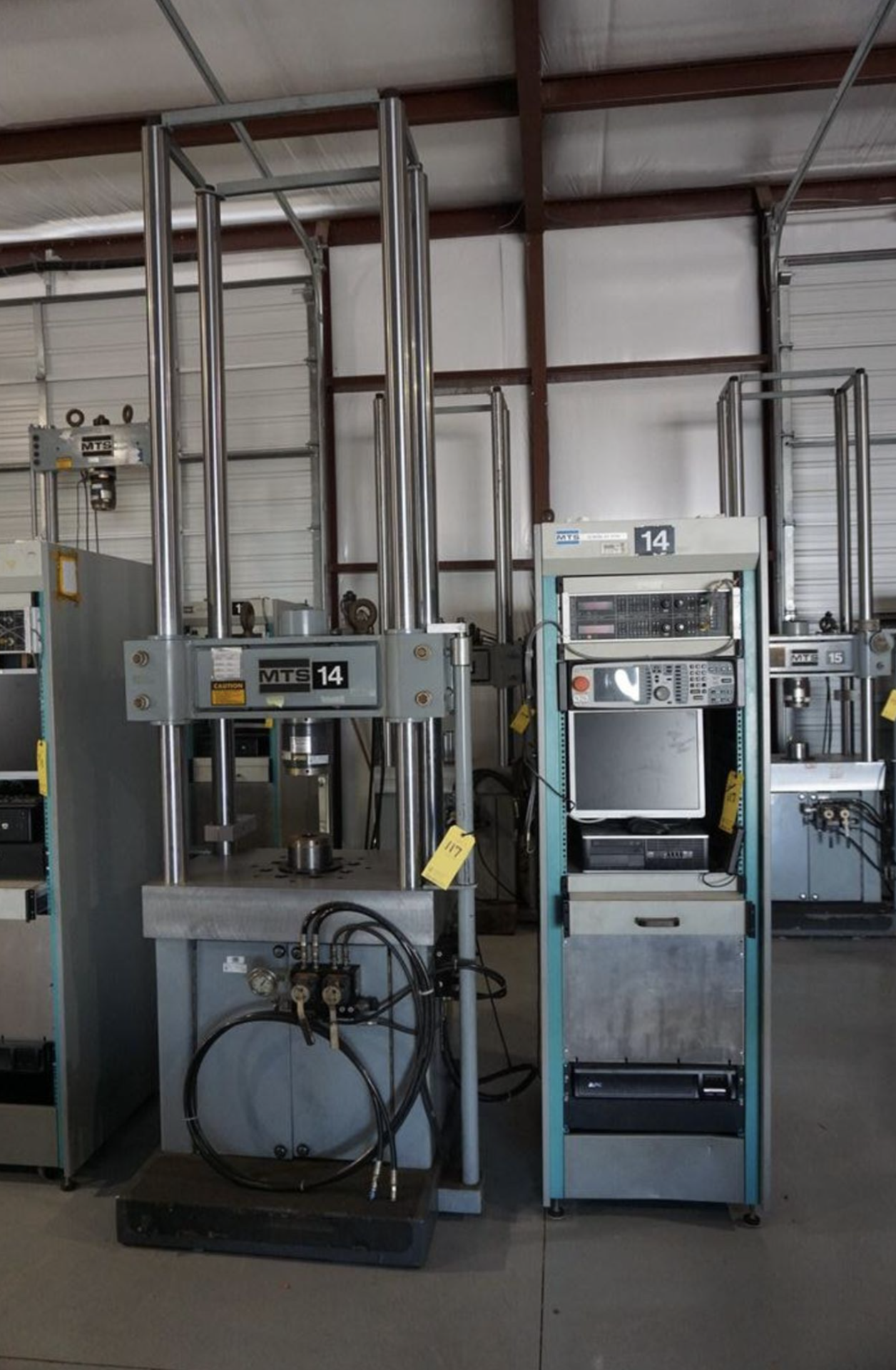 Mts 311 MTS MATERIAL SYSTEM, MDL: 311-21 ASSEMLY, MTS FLEX TEST SE CONTROLS