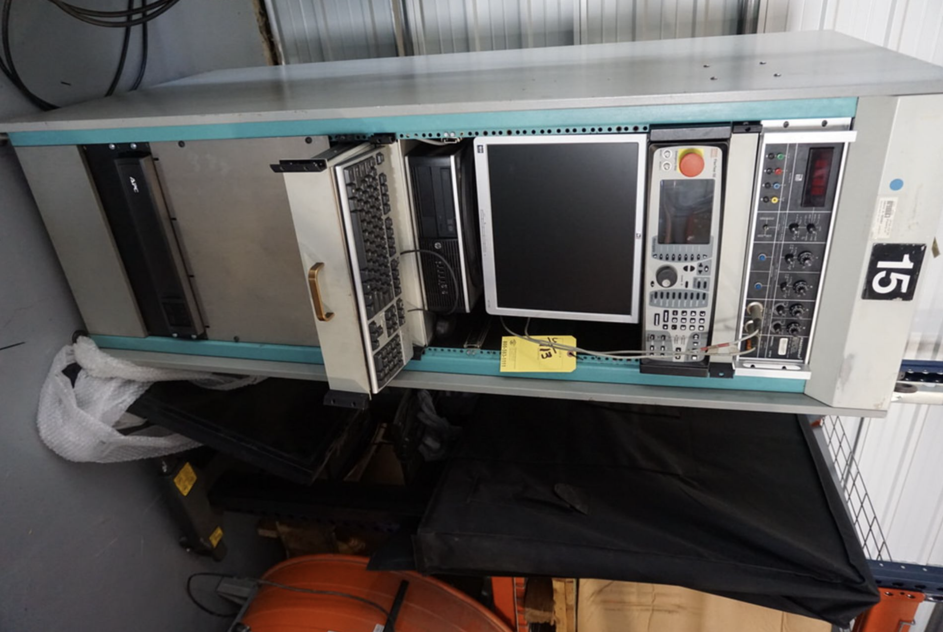 Mts 311 MTS MATERIAL SYSTEM MDL: 311.21 ASSEMBLY W/ MTS FLEX TEST SE CONTROLS