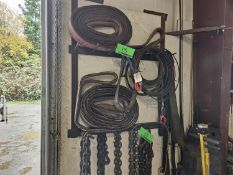 LOT OF ASSORTED LIFTING STRAPS AND CHAIN