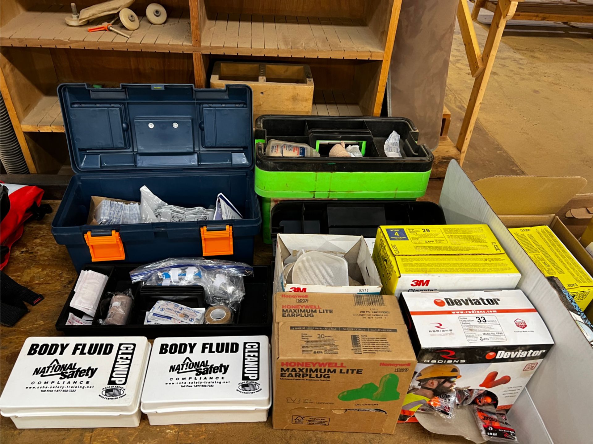 LOT: SAFETY GEAR, FIRST AID KITS, FACE MASKS, 3-APRONS, EAR PLUGS ...