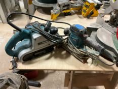 (2) Makita Sanders & Bosch Battery W/ Charger