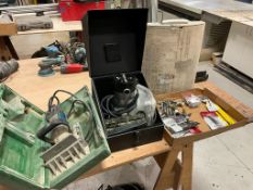 Porter Cable 90690 Router, Virutex 081 Wood