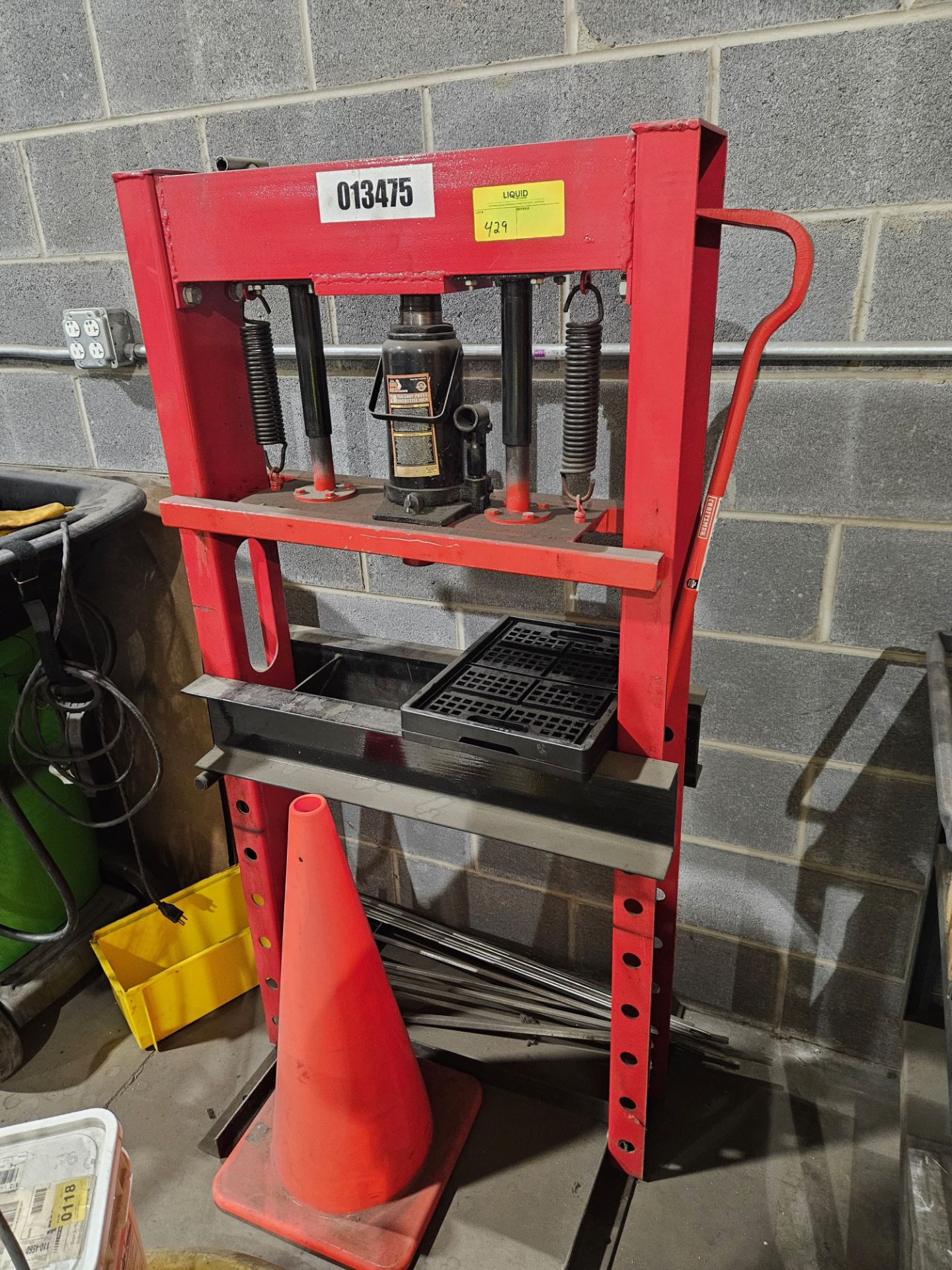 20 Ton Hydraulic Press & Cone