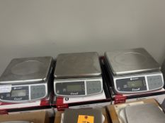 San Juma Escali Digital Scale Capacity 66 Pound, Battery, Screen on Both Sides