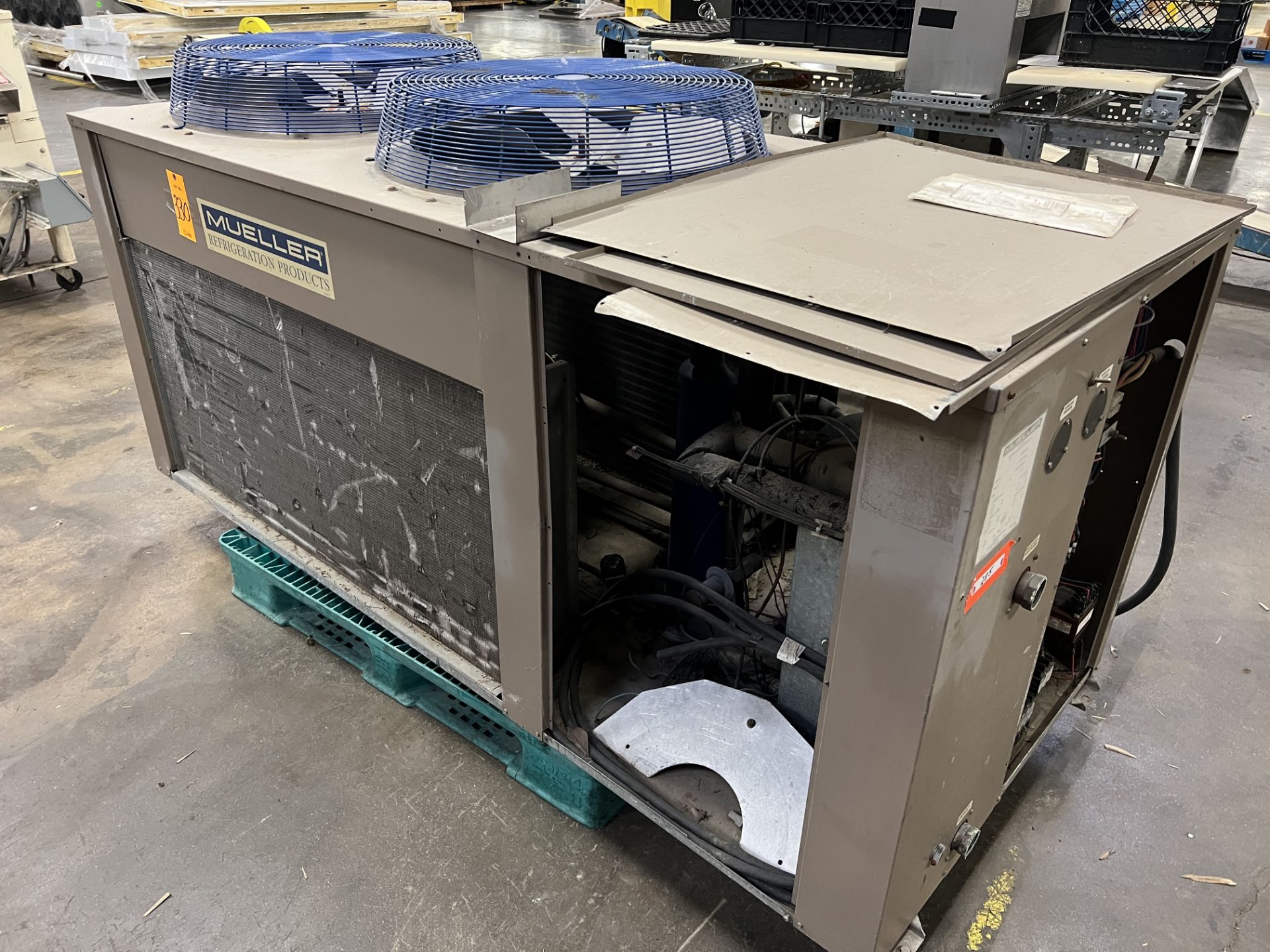 Mueller PAC 121S2-T3/HA Package Chiller 2-Fan Condenser, Compressor ...