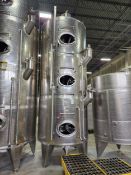 9,000 Liter (2,300 Gallon) Total Capacity Vinquip Vertical Jacketed Stainless Steel Beverage Tank,