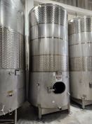 90bbl (2,790 Gallon) Santa Rosa Stainless Steel Stainless Steel Beverage Tank Jacketed, Top