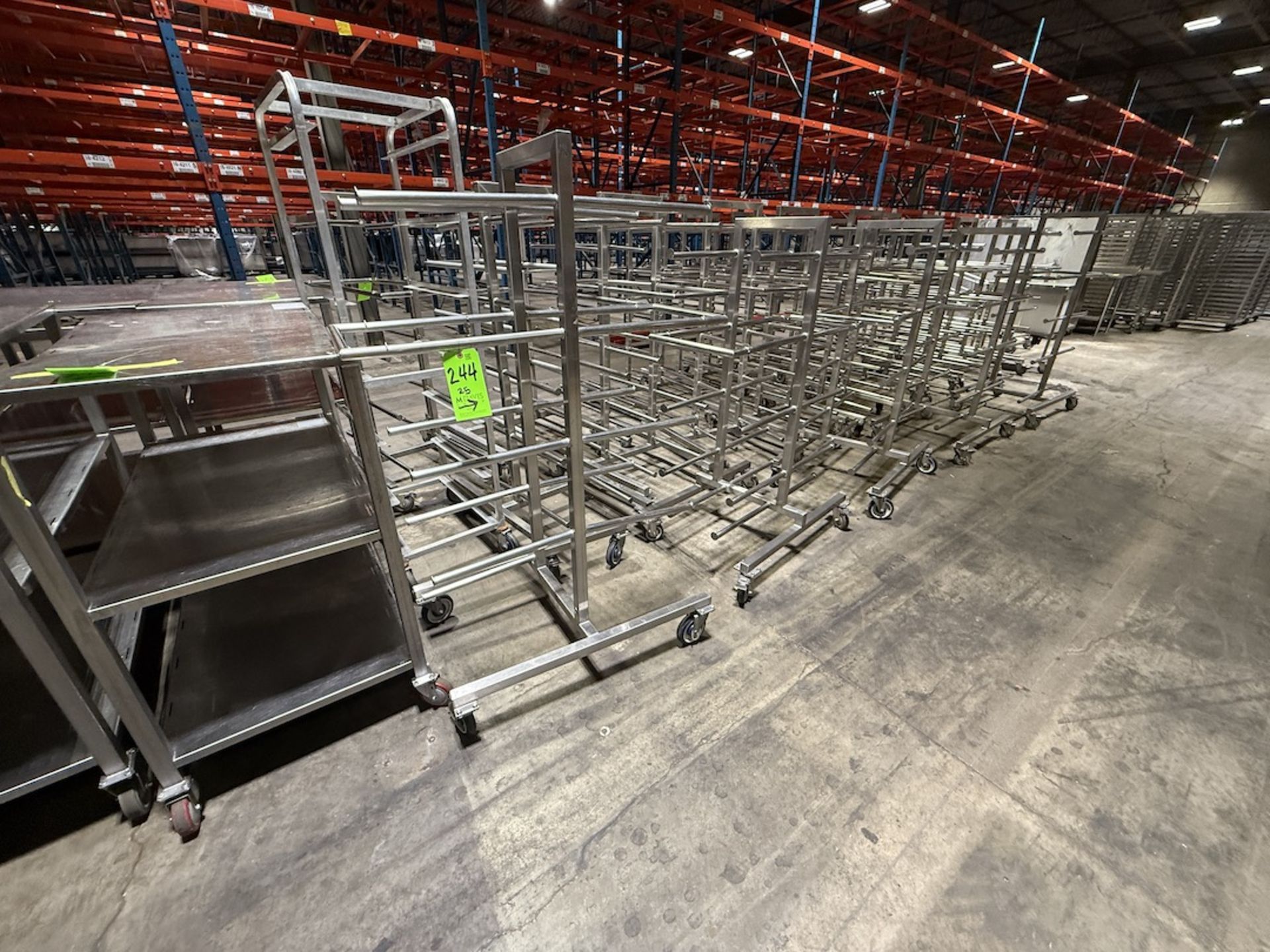 Fda's Rack (25) PORTABLE S/S RACKS ON CASTERS (LOCATED IN DES MOINES, IA ...