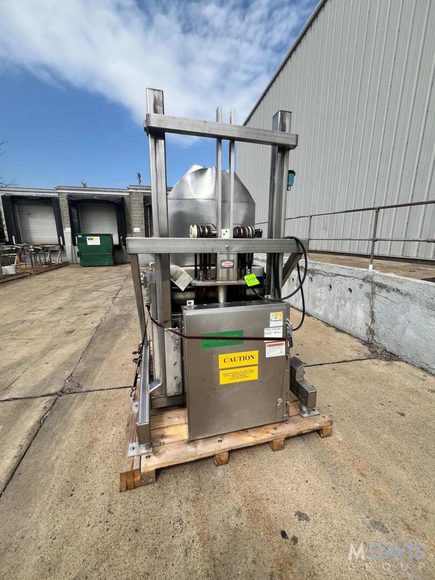 TUBAR HYDRAULIC DUMPER (INVENTORY # ) (LOCATED @ MDG SHOWROOM - PITTSBURGH, PA) (LOCATED @ MDG SHOW