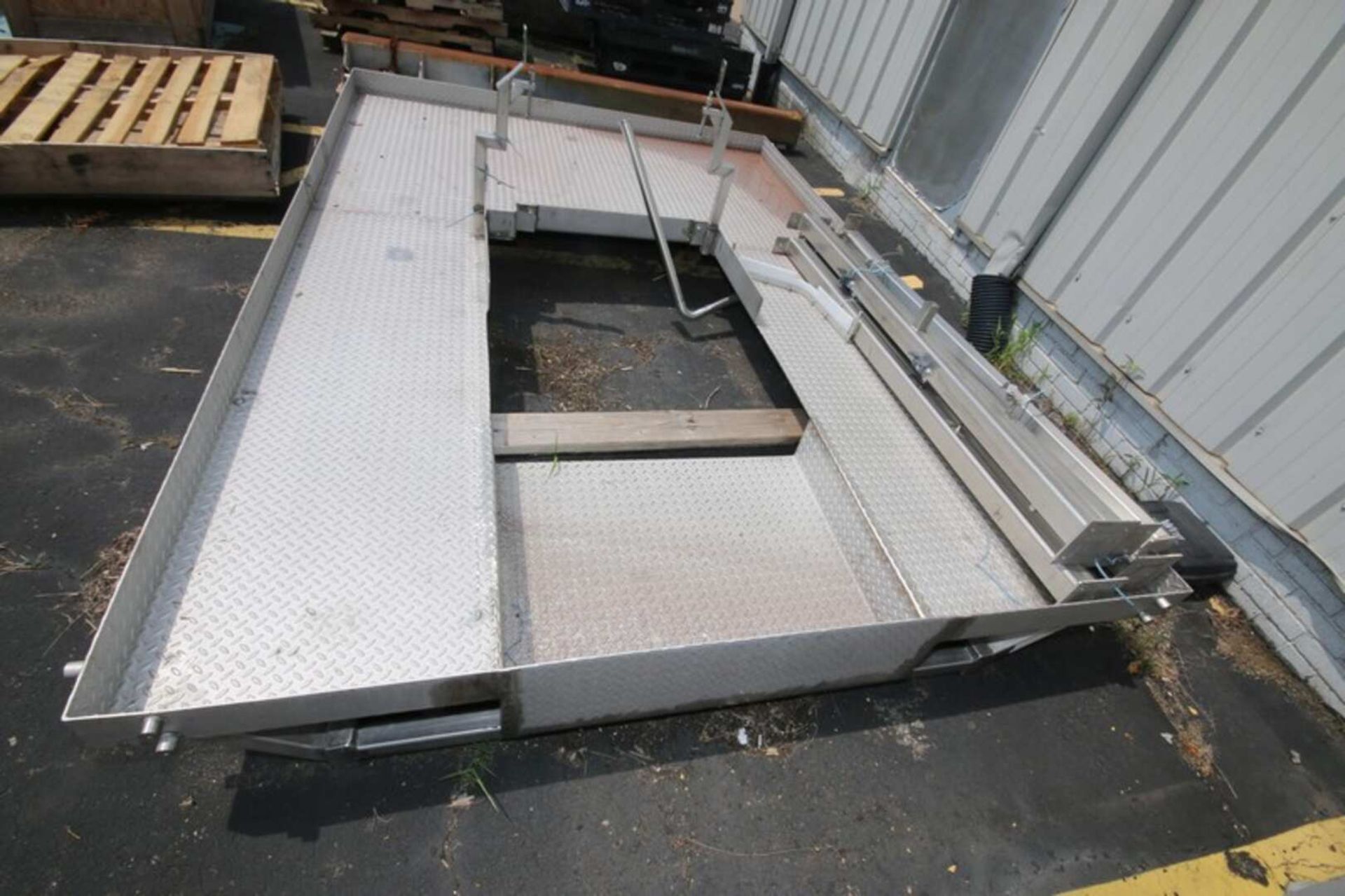 127" L x 88" W S/S VFFS / Scale Platform - Image 2 of 4