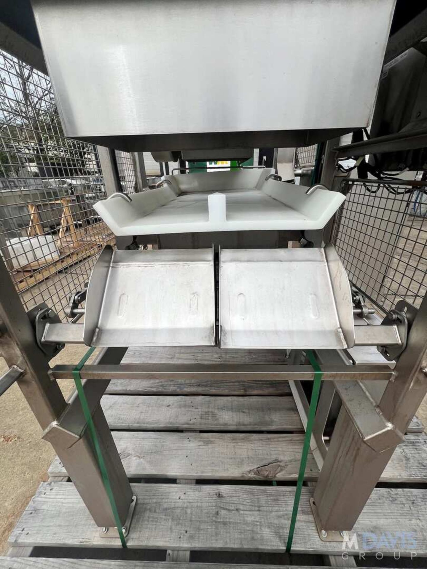 2020 KEY TECHNOLOGIES VIBRATORY CONVEYOR WITH VISION INSPECTION SYSTEM, MODEL SH01-088663, S/N W1134 - Image 18 of 26