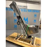BOTTLE HOPPER WITH CLEATED ELEVATING CONVEYOR, MODEL ELEVATORE NE 80 HC 900 HS 1715, S/N 9906125, LE