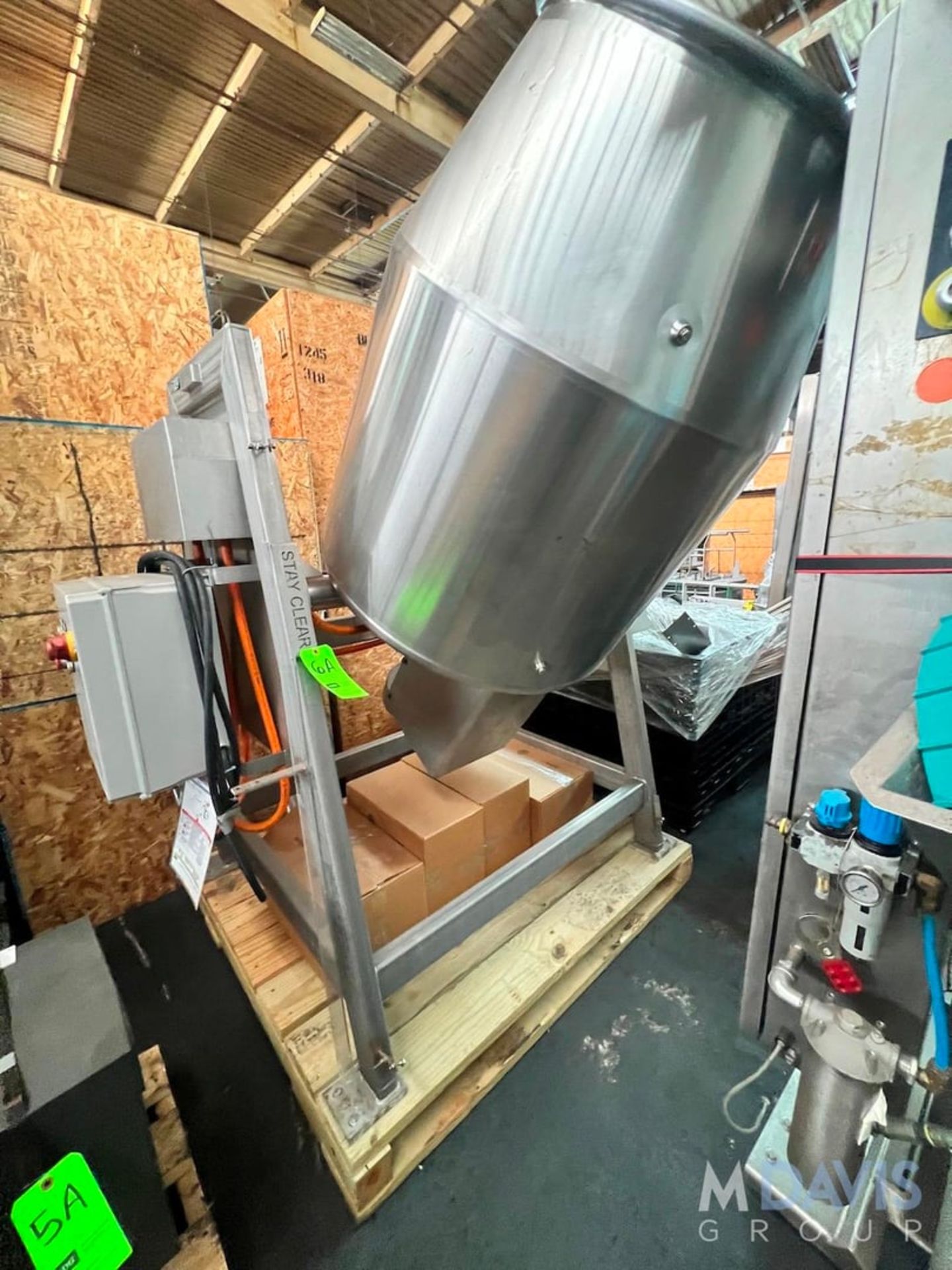 MILLARD MFG CORP S/S CONTINUOUS ROTARY COATING DRUM / TUMBLE MIXER, MODEL 001, S/N 112566, BELIEVED - Image 4 of 7