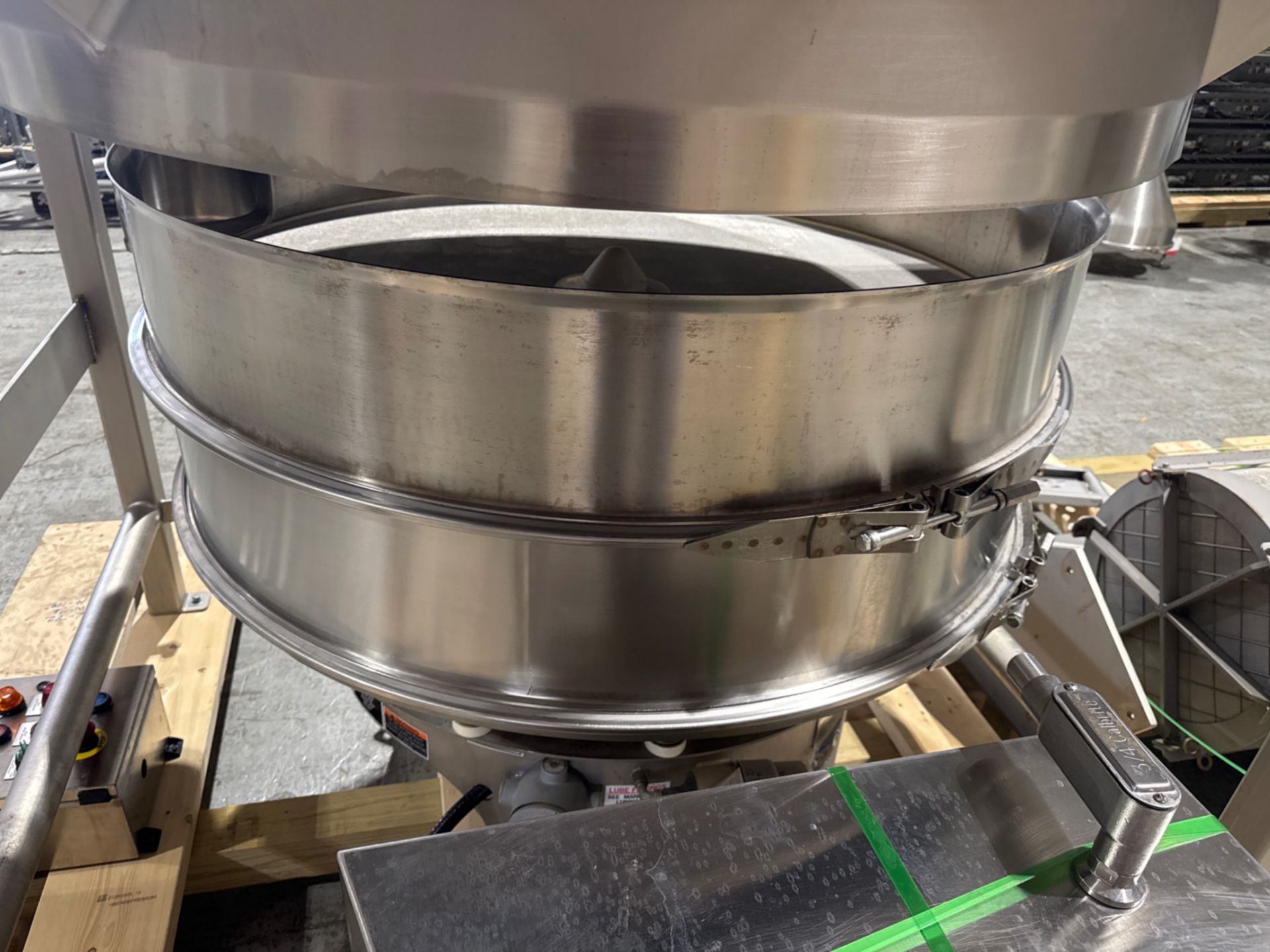 Sweco 46 S/S Deck Sifter with Flexicon Bag Dump Station with Dust Collection System - Image 12 of 29