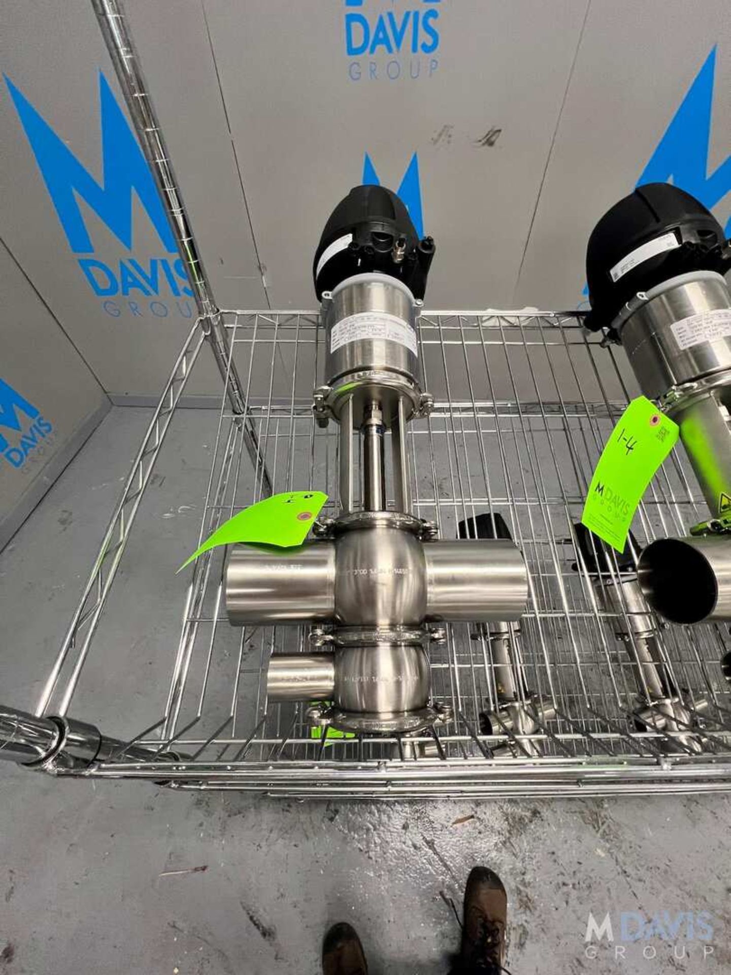 (4) NEW 2020 3-WAY AIRVALVES, CROSS BODY TYPE, 2 IN. AND 1-12 IN., 316L S/S (INVENTORY # ) (LOCATED - Image 2 of 14