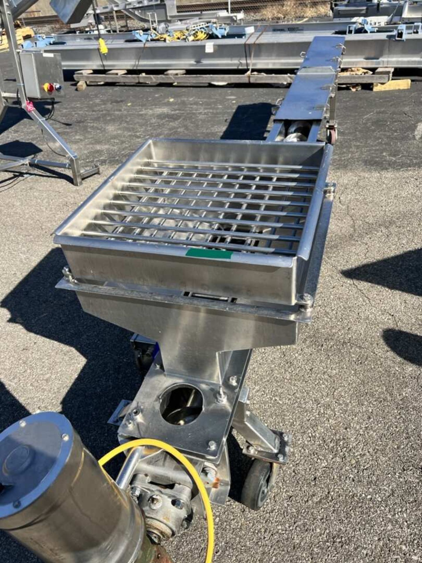 14 FT L PORTABLE INCLINED S/S AUGER CONVEYOR - Image 6 of 27