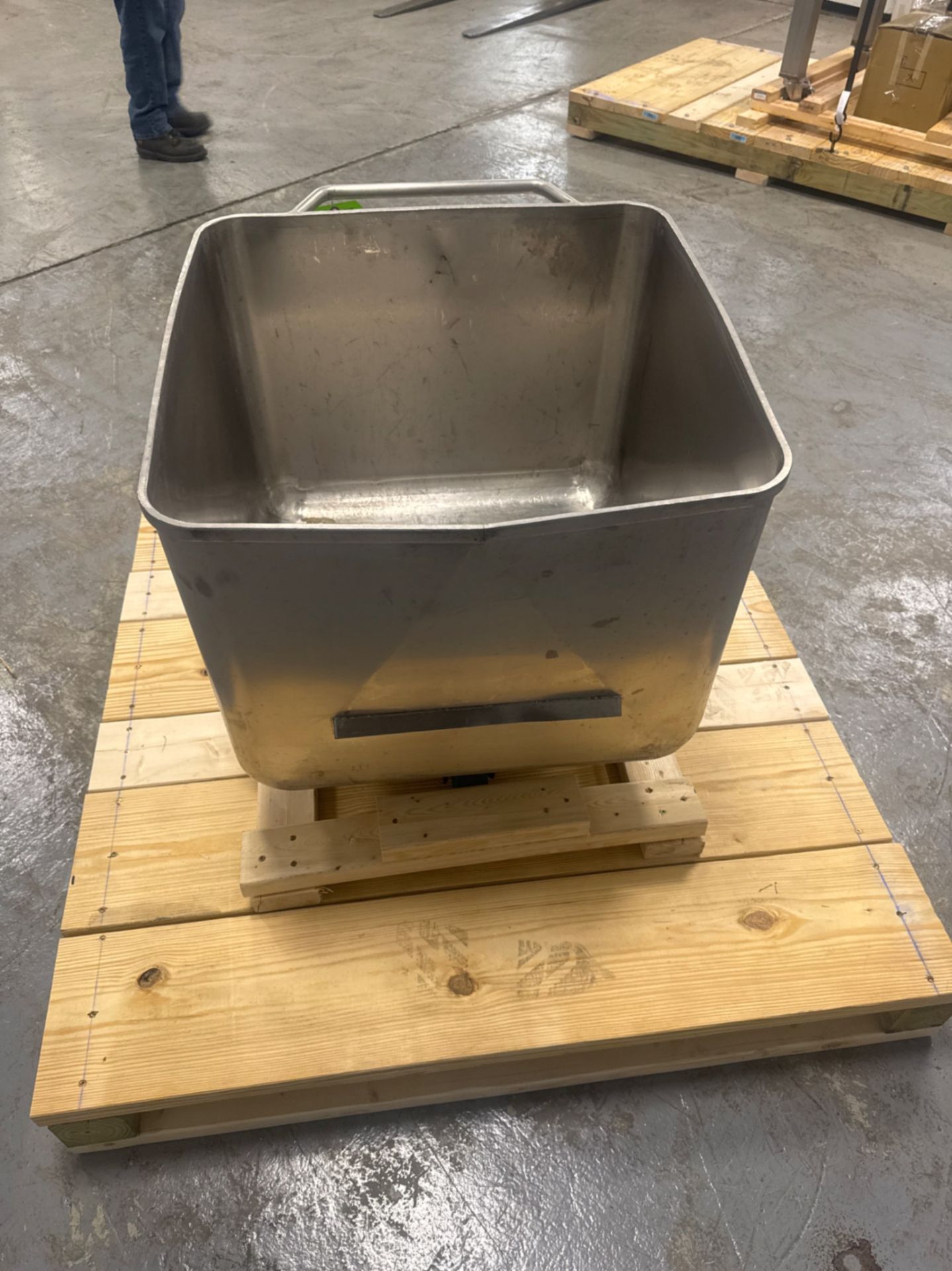 S/S Portable Tote - Image 4 of 5