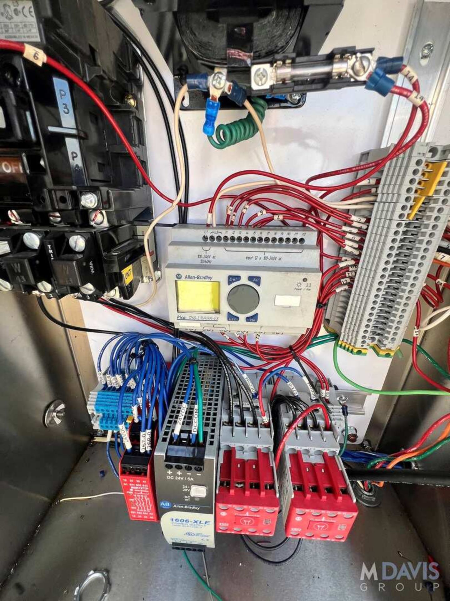 TUBAR HYDRAULIC DUMPER (INVENTORY # ) (LOCATED @ MDG SHOWROOM - PITTSBURGH, PA) (LOCATED @ MDG SHOW - Image 10 of 13