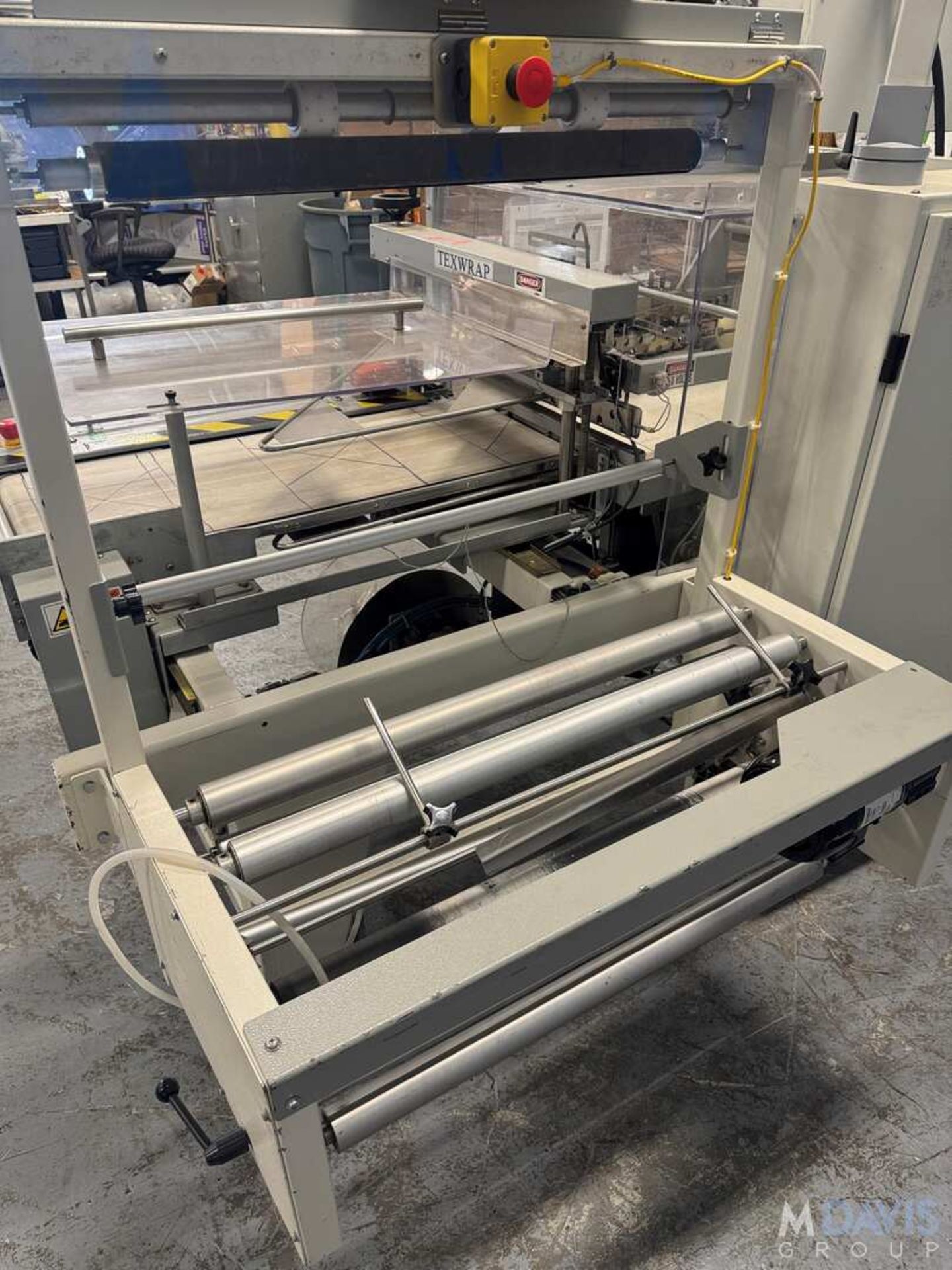 TEXWRAP L-BAR SEALER, MODEL 2219, S/N 02111, 1-PHASE, 60 HZ, 240/208 V, ALLEN BRADLEY MICROLOGIX CON - Image 8 of 10