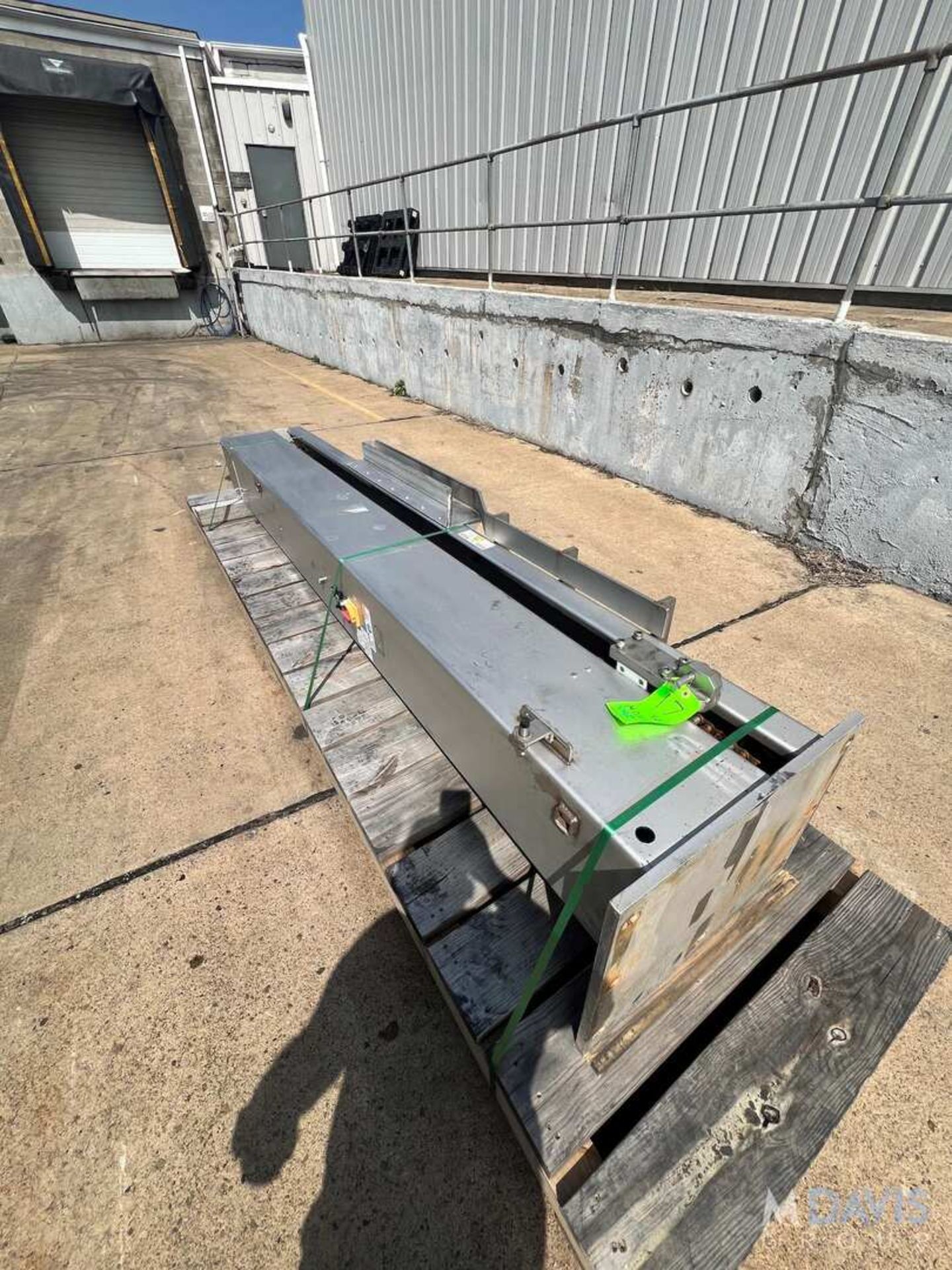 MEPACO S/S TOTE / BUGGY COLUMN LIFT / DUMP, MODEL 520, S/N M12391-1-3 (INVENTORY # ) (LOCATED @ MDG