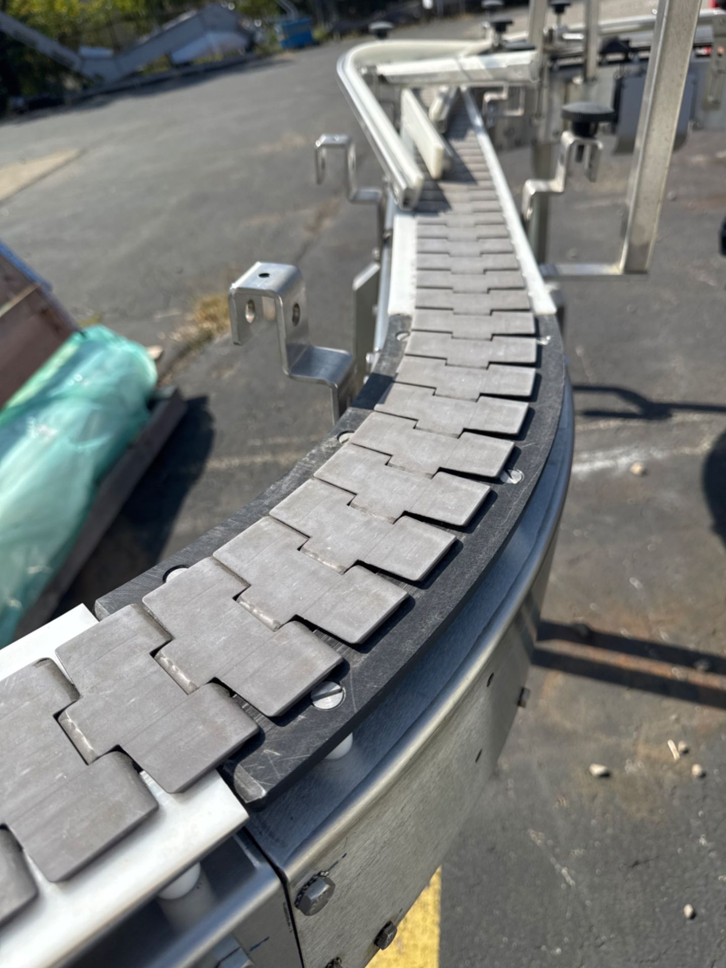 GARVEY S/S PRODUCT CONVEYOR SECTION - Image 4 of 6