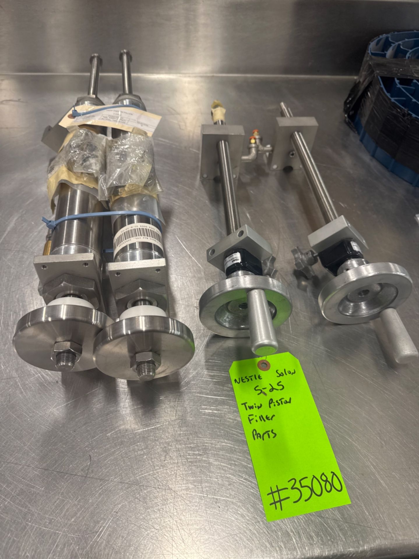 TWIN PISTON FILLER PARTS - Image 2 of 12