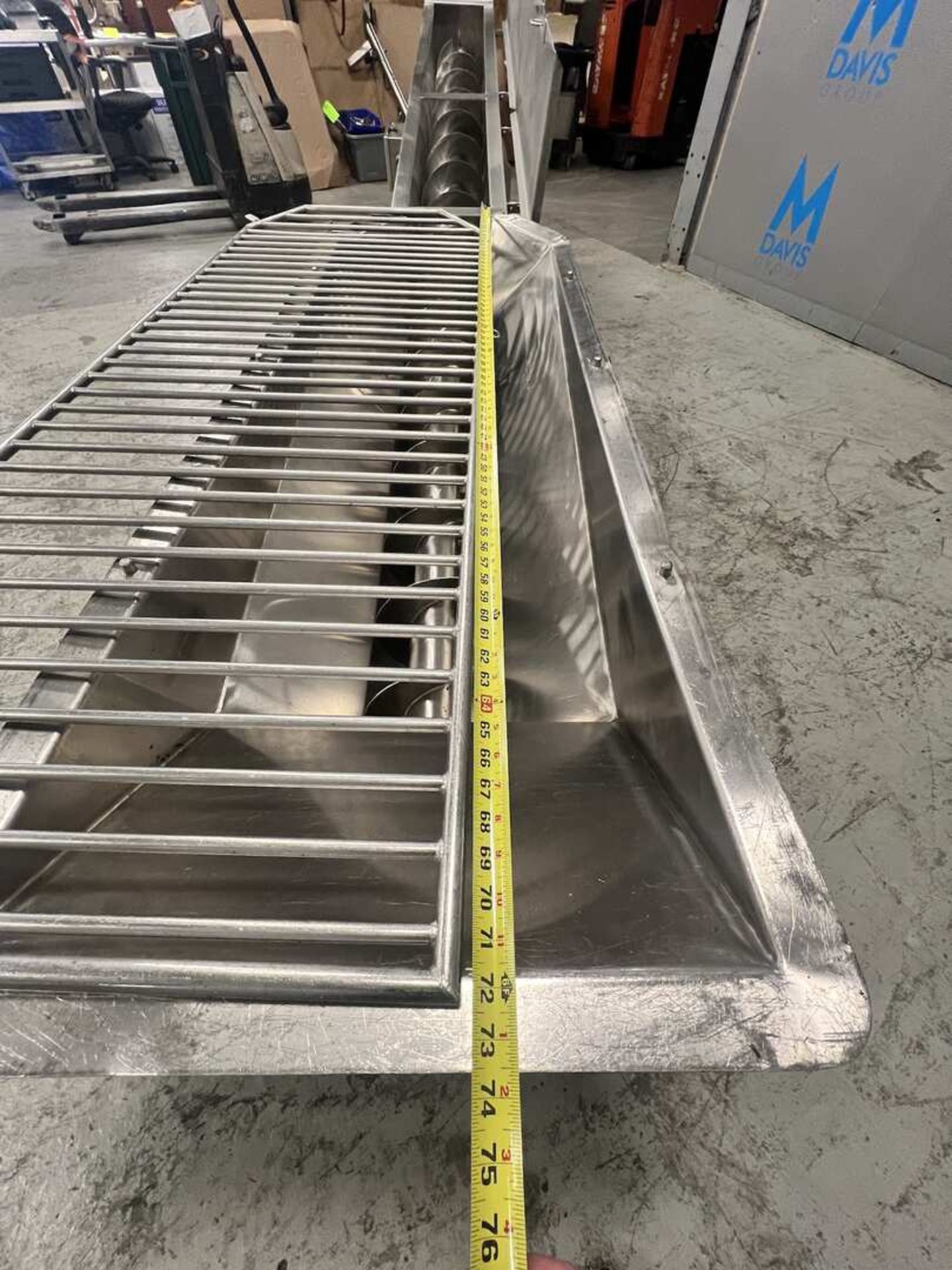 MTC 13 FT L PORTABLE INCLINED S/S AUGER CONVEYOR / HOPPER - Image 20 of 30