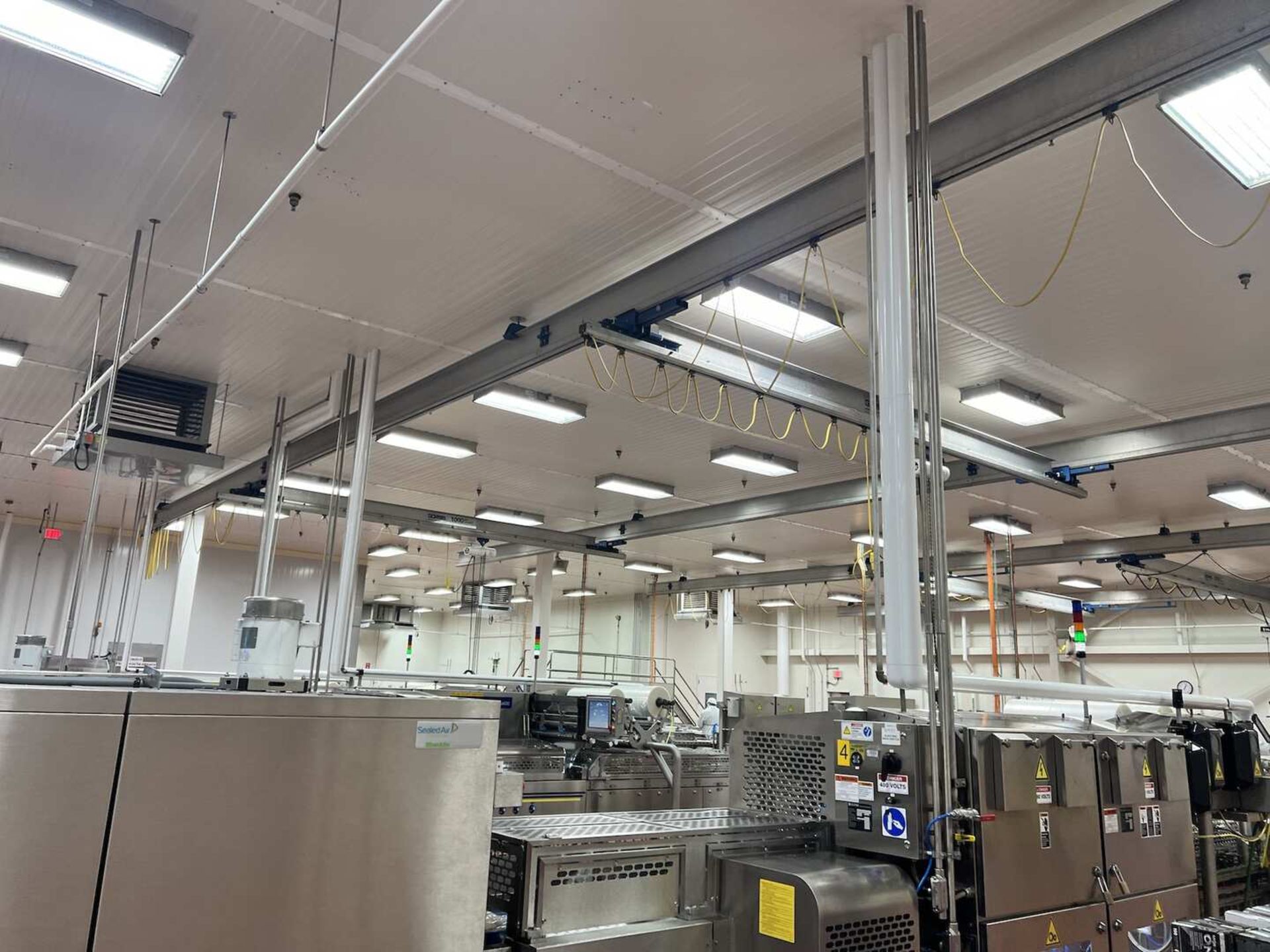 GORBEL ENCLOSED TRACK WORKSTATION BRIDGE CRANE MONORAIL - Image 5 of 18