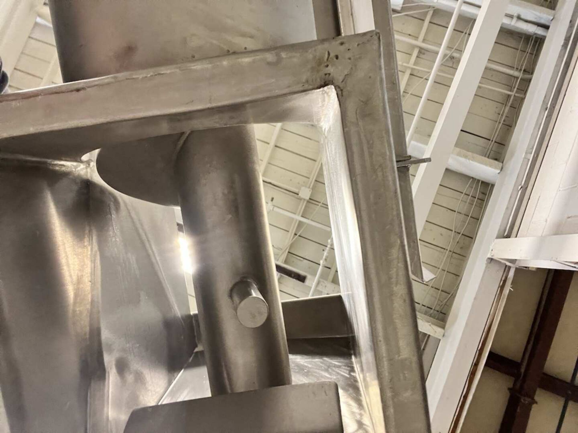 MTC 13 FT L PORTABLE INCLINED S/S AUGER CONVEYOR / HOPPER - Image 17 of 30