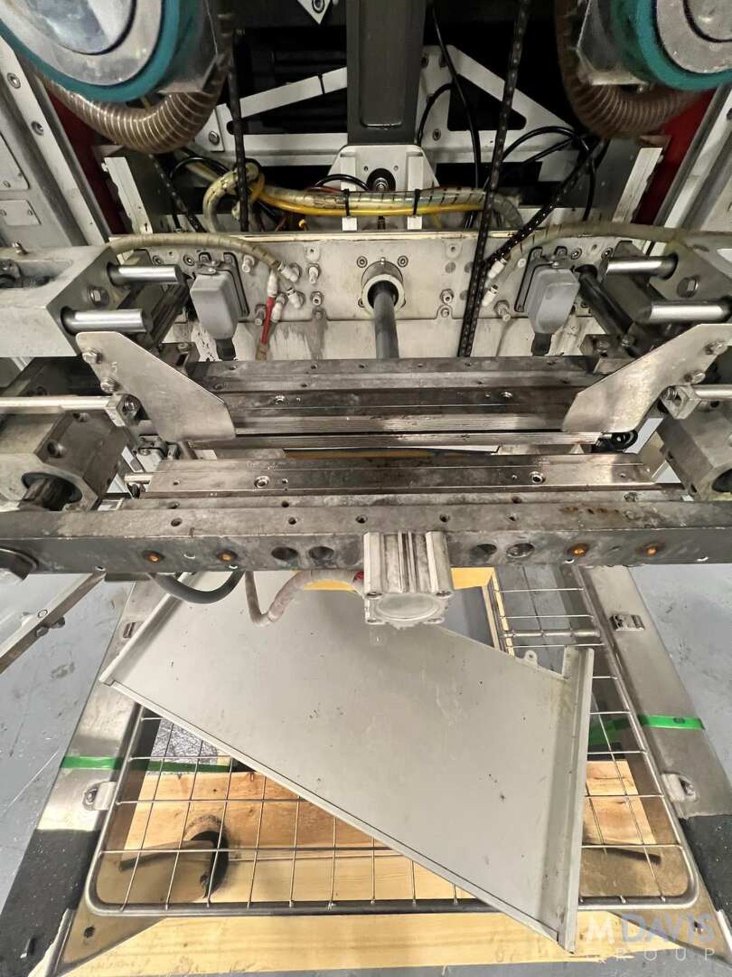 BARRY-WEHMILLER HAYSSEN SANDIACRE VERTICAL FORM FILL SEAL BAGGER, MODEL NOVUS 350, S/N (INVENTORY # - Image 8 of 11