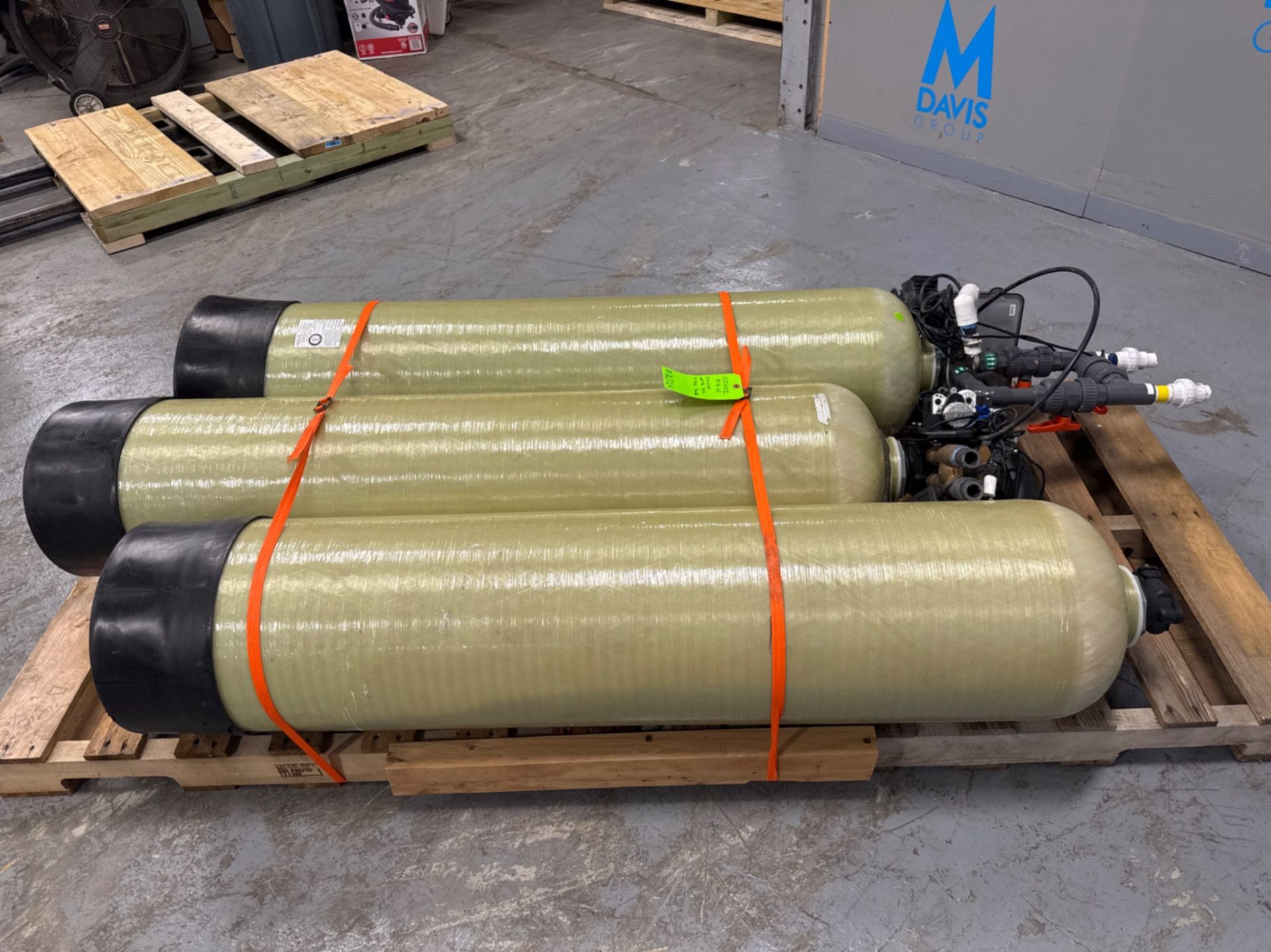 EVOQUA WATER TECHNOLOGIES WATER FILTER TANKS - Image 3 of 9