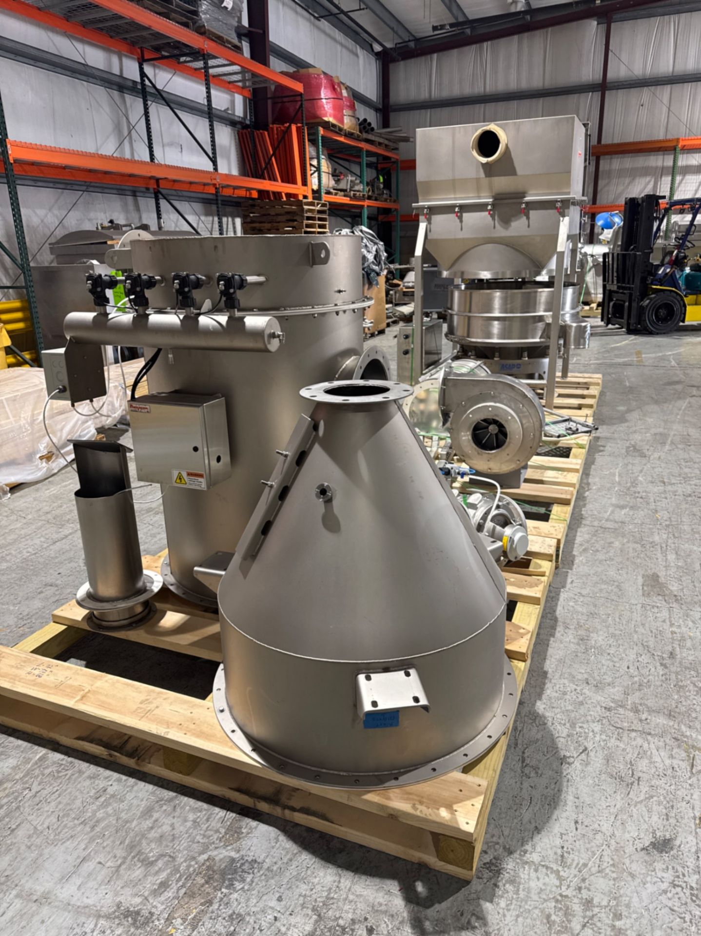 Sweco 46 S/S Deck Sifter with Flexicon Bag Dump Station with Dust Collection System - Image 3 of 29