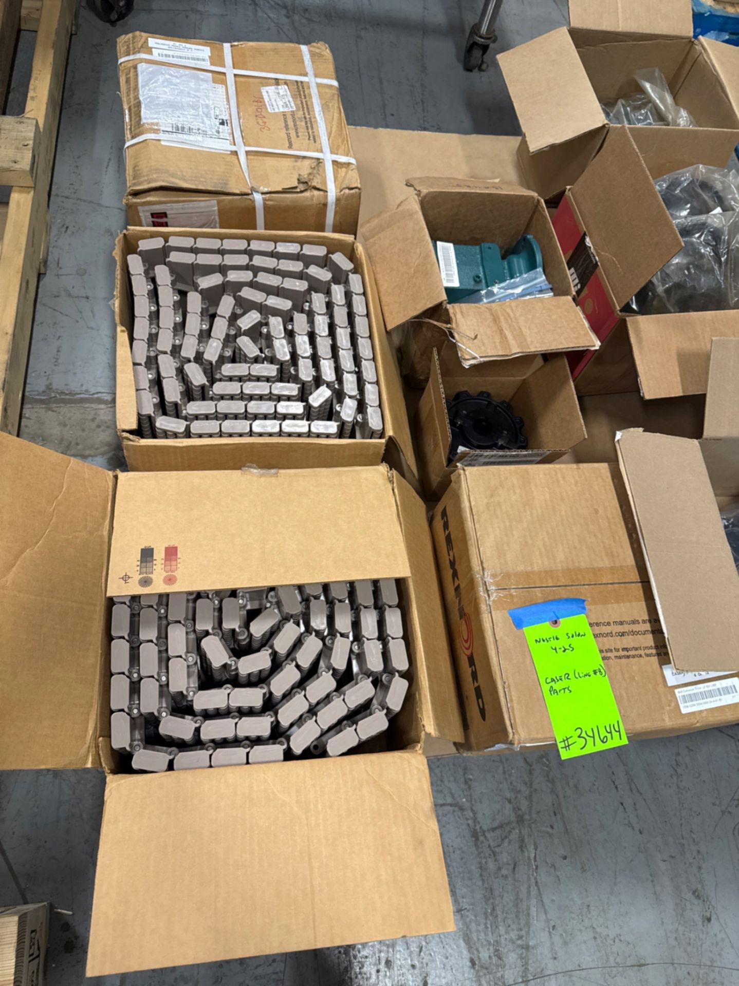 CASER PARTS (LINE #8) - Image 2 of 7