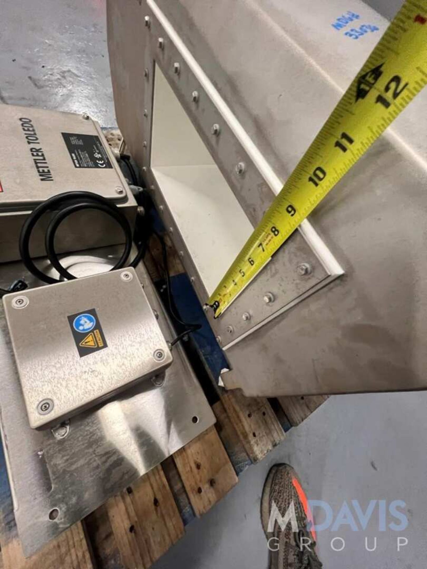 METTLER TOLEDO CONVEYORIZED METAL DETECTOR (INVENTORY # ) (LOCATED @ MDG SHOWROOM - PITTSBURGH, PA - Image 11 of 14