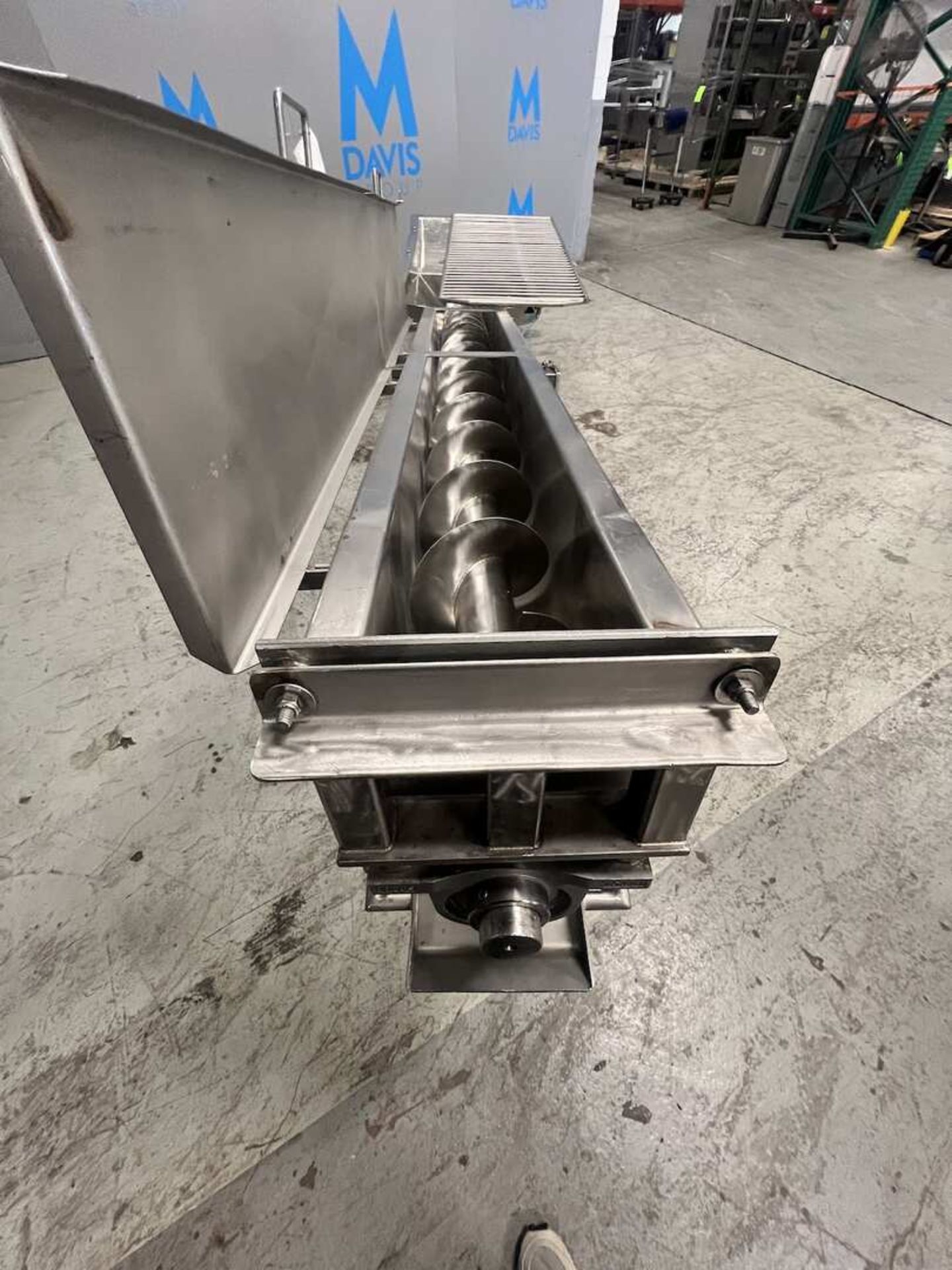 MTC 13 FT L PORTABLE INCLINED S/S AUGER CONVEYOR / HOPPER - Image 15 of 30