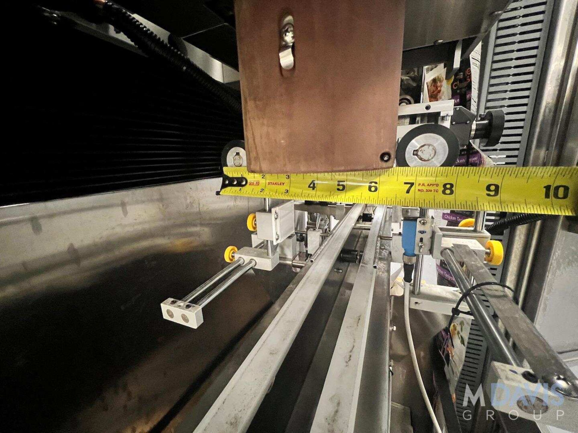 2018 SLEEVE SEALVERTICAL SLEEVE LABELER, MODEL SSL - FS1, S/N 08041710, WITH ALLEMN BRADLEY COMPACTL - Image 7 of 22