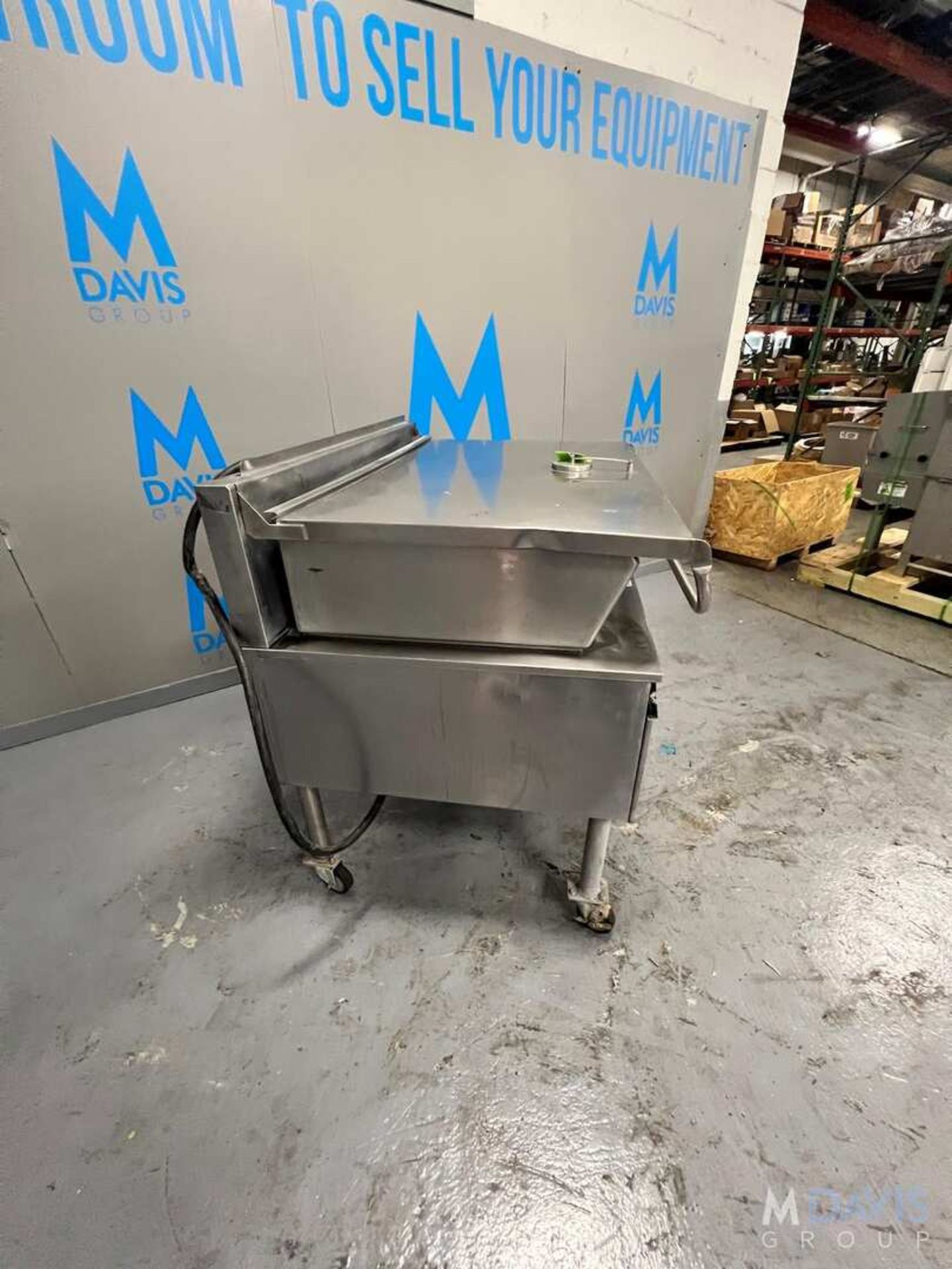 CLEVELAND TILT SKILLET / BRAISING PAN (INVENTORY # ) (LOCATED @ MDG SHOWROOM - PITTSBURGH, PA) (RI - Image 2 of 5