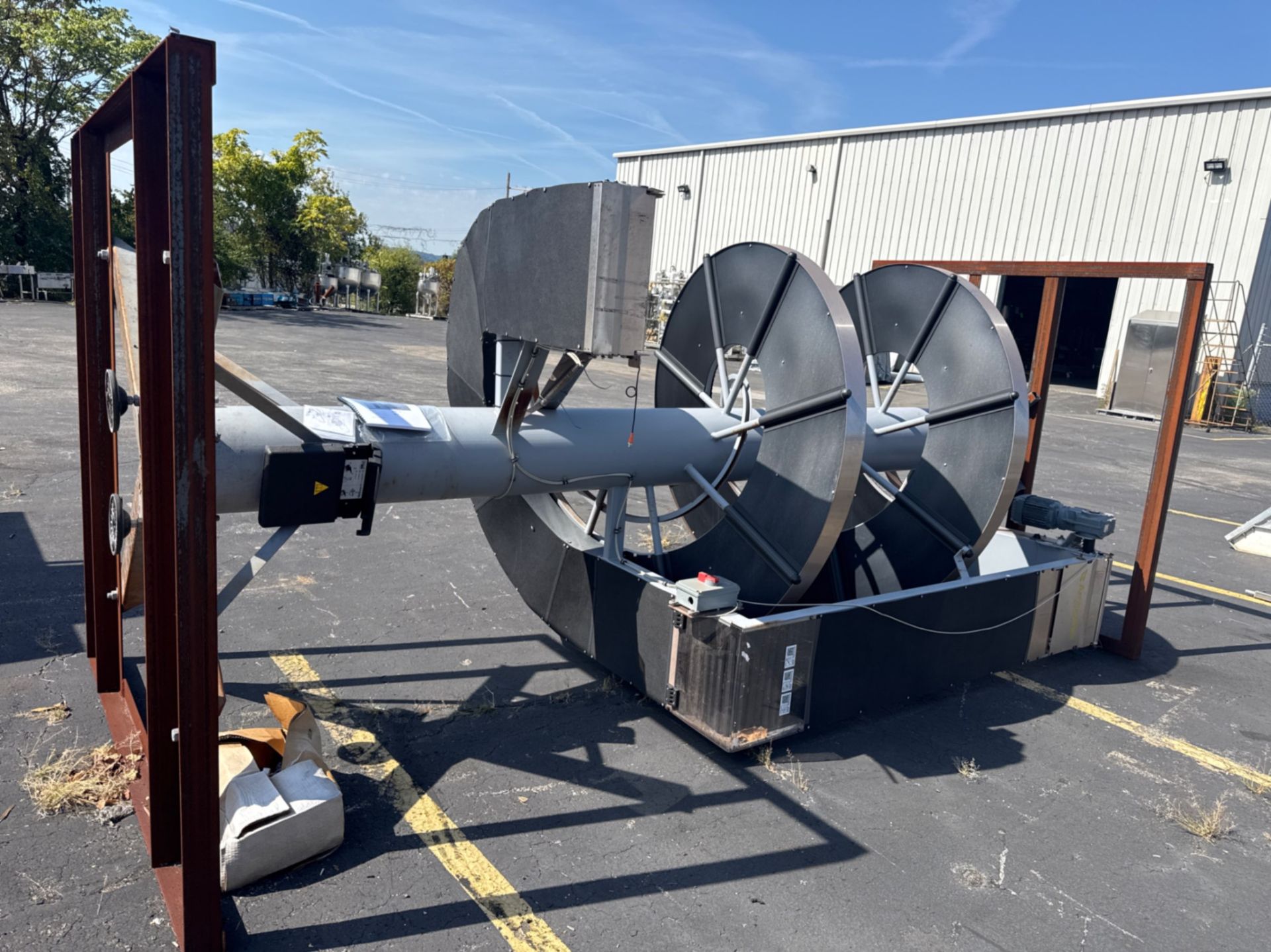 AMBAFLEX SPIRALVEYOR CASE CONVEYOR - Image 4 of 10